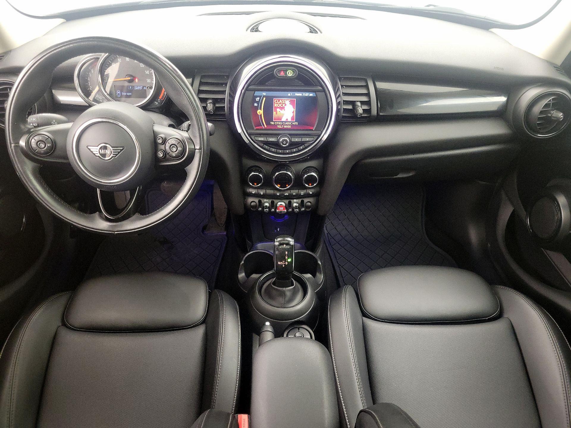Thumbnail: 2020 MINI Cooper Hardtop - 9