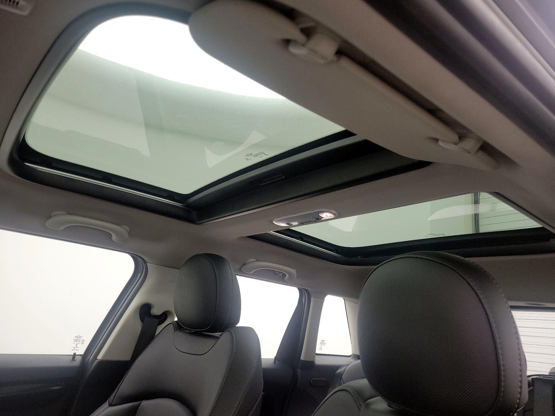 Thumbnail: 2020 MINI Cooper Hardtop - 19