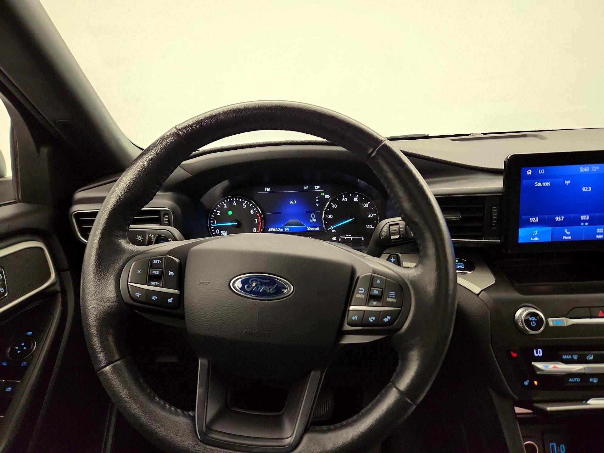 Thumbnail: 2020 Ford Explorer - 10