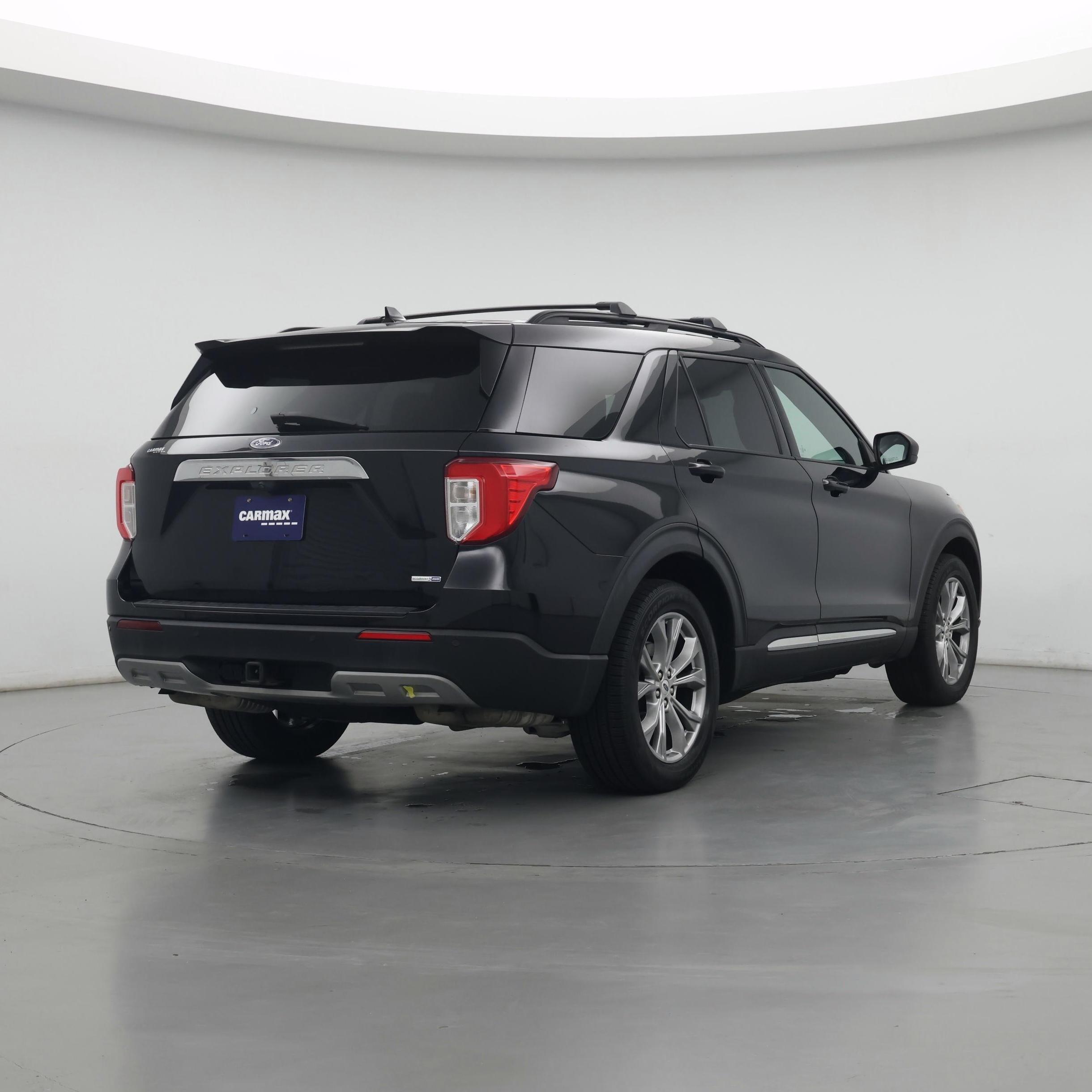 Thumbnail: 2020 Ford Explorer - 3