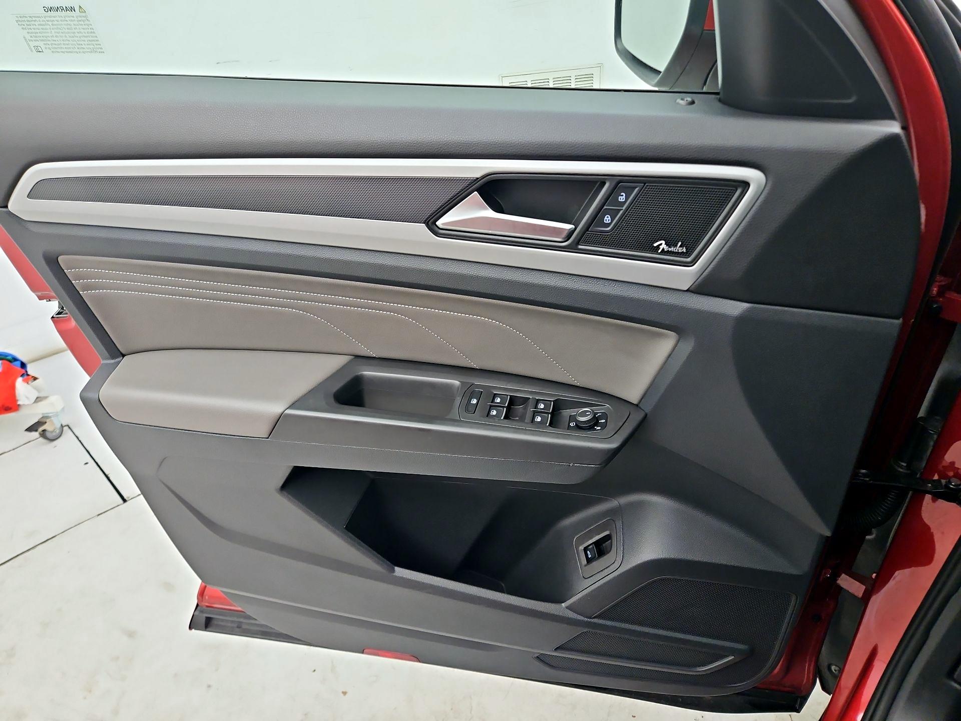 Thumbnail: 2022 Volkswagen Atlas - 12