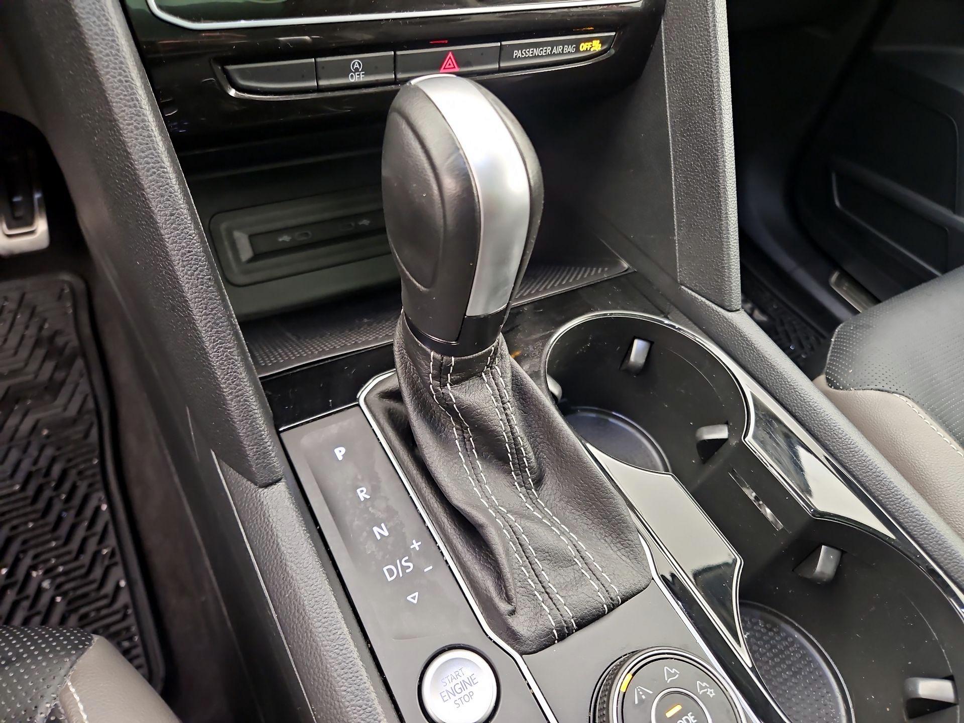 Thumbnail: 2022 Volkswagen Atlas - 18