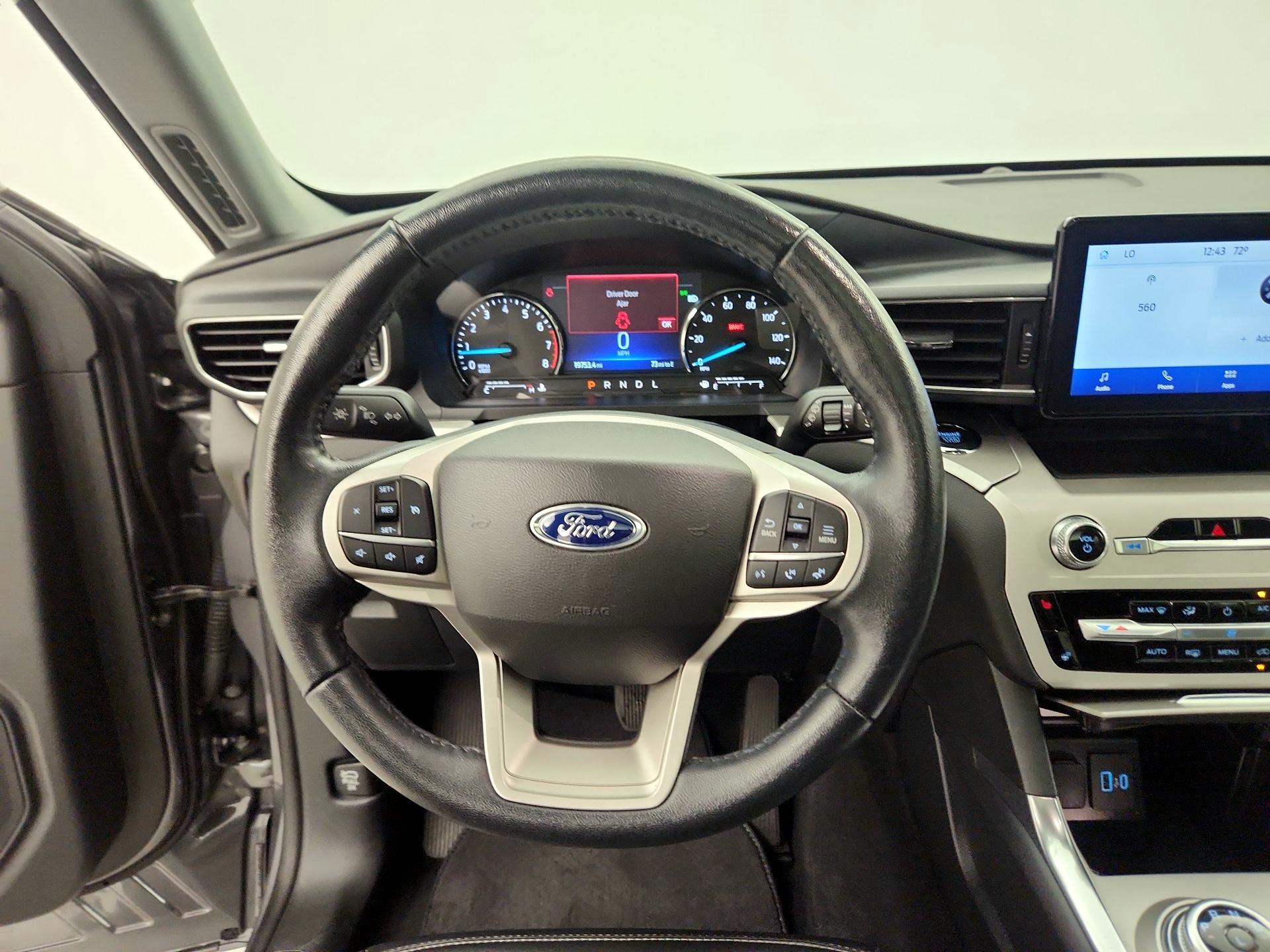 Thumbnail: 2022 Ford Explorer - 10