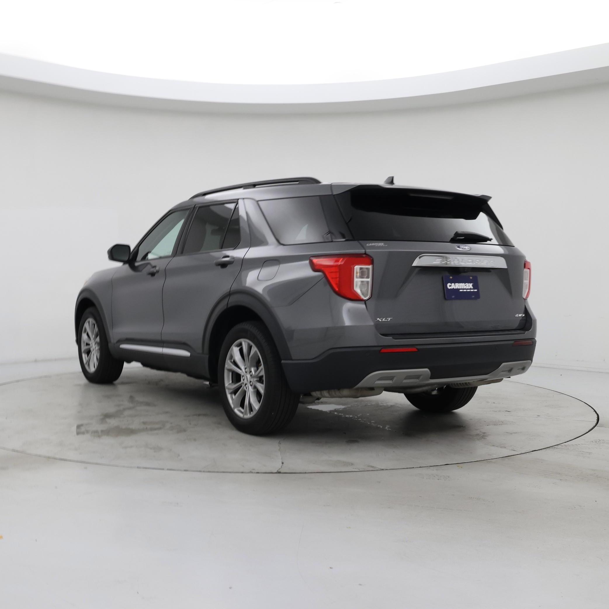 Thumbnail: 2022 Ford Explorer - 2