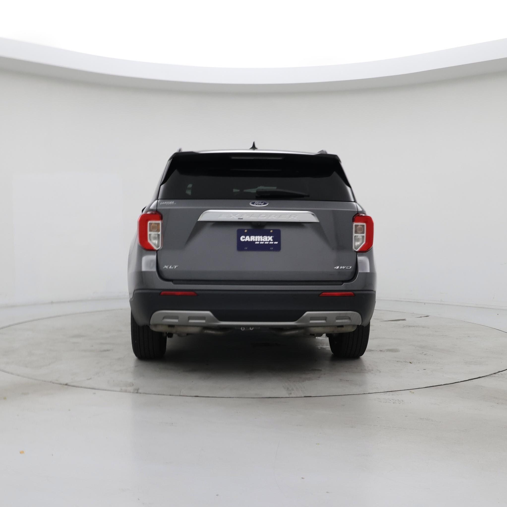 Thumbnail: 2022 Ford Explorer - 6