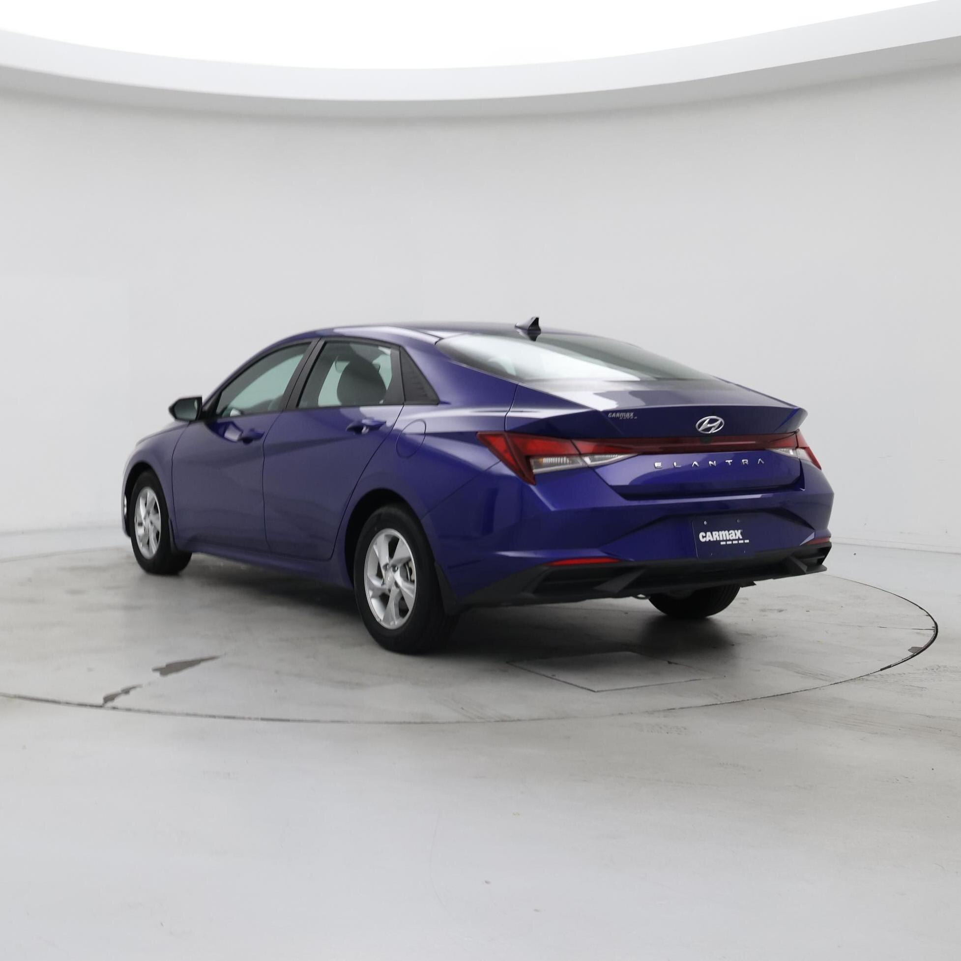 Thumbnail: 2022 Hyundai Elantra - 2
