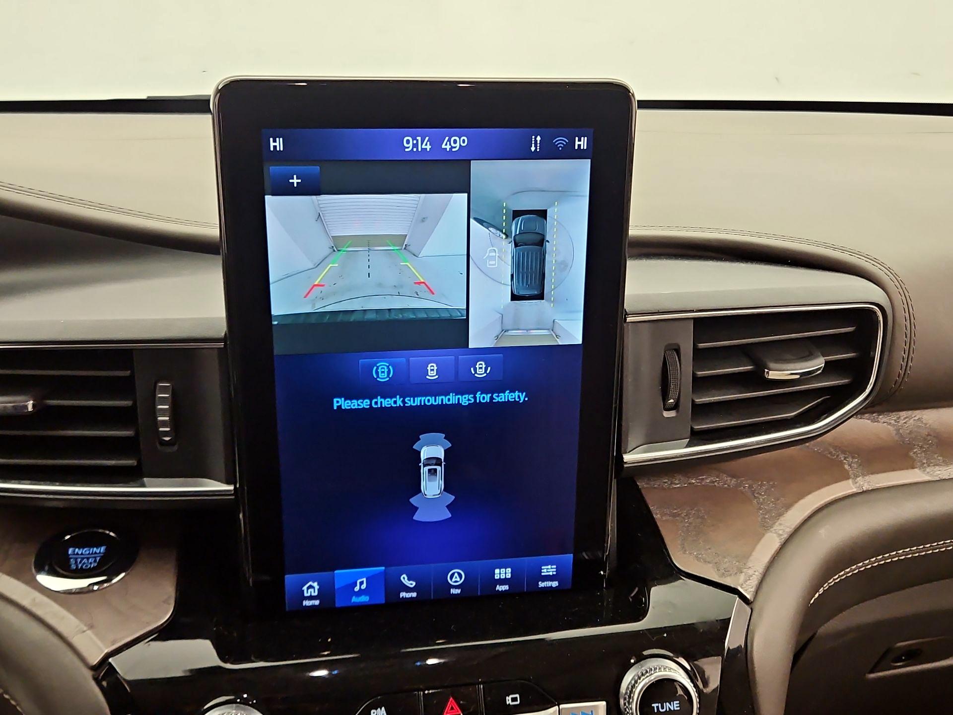 Thumbnail: 2022 Ford Explorer - 14