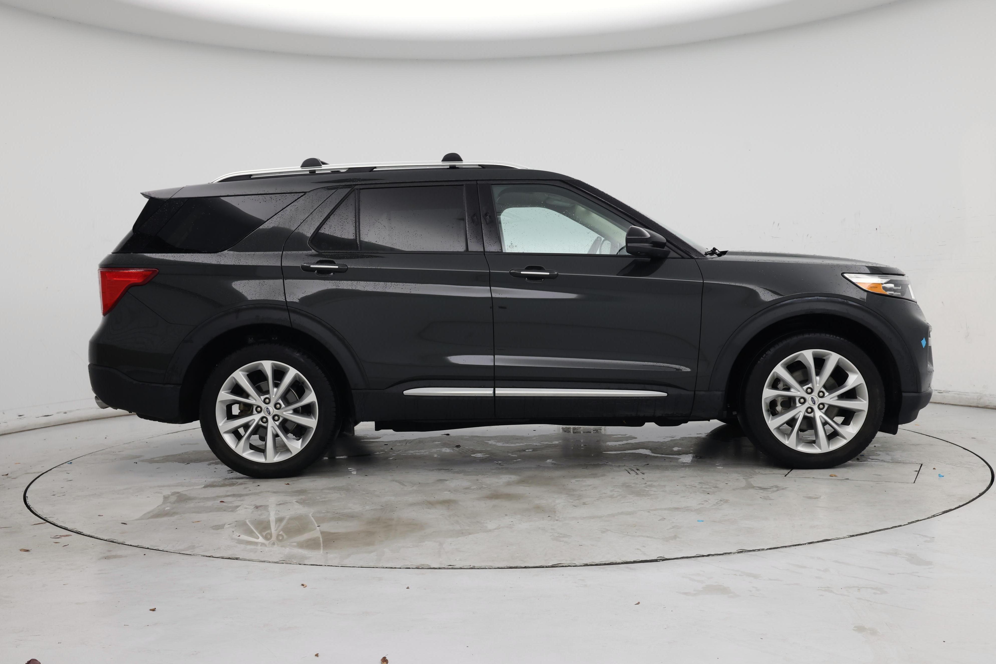 Thumbnail: 2022 Ford Explorer - 7