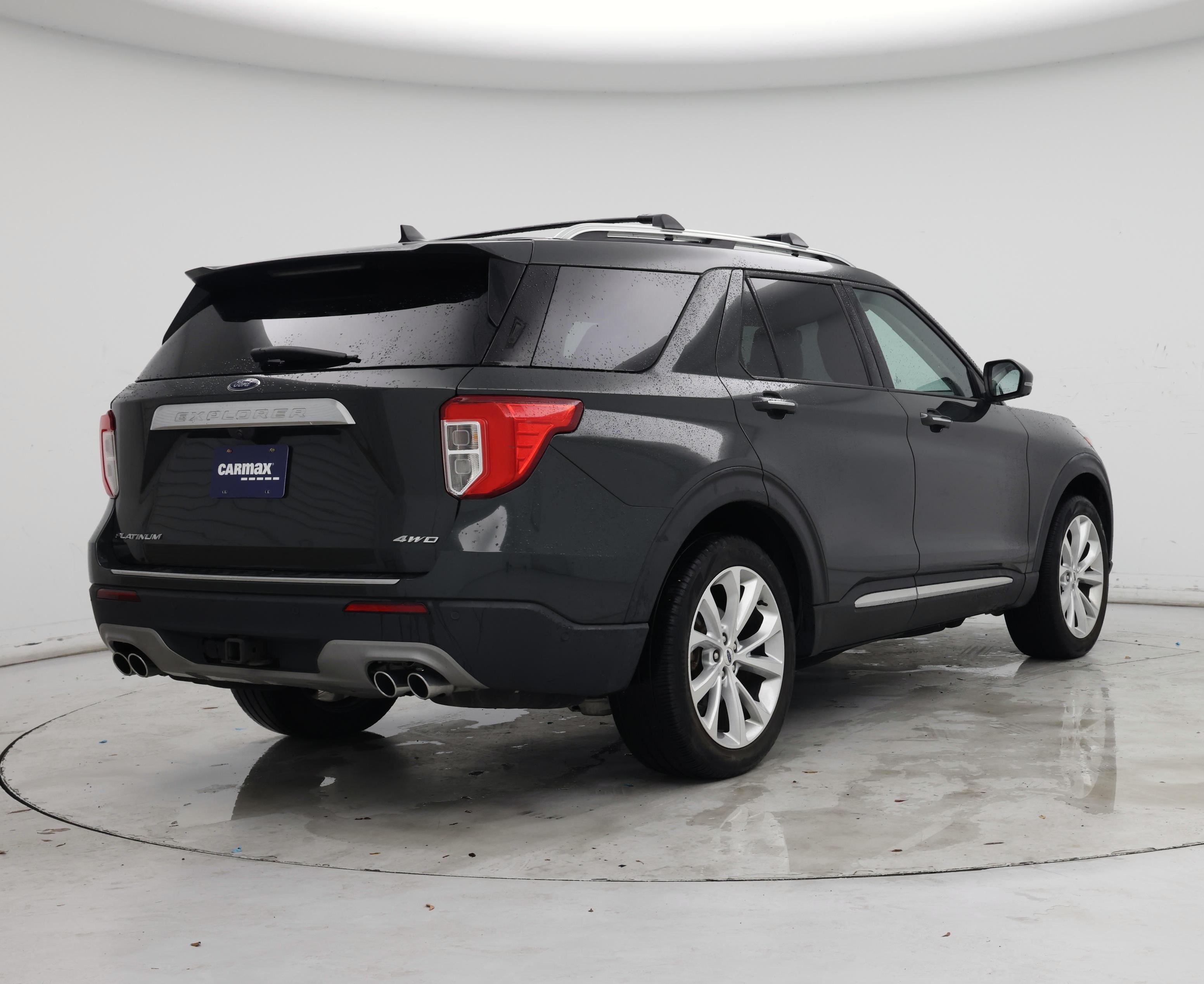 Thumbnail: 2022 Ford Explorer - 8