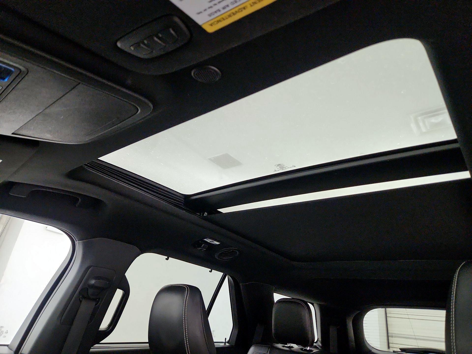 Thumbnail: 2020 Ford Explorer - 20