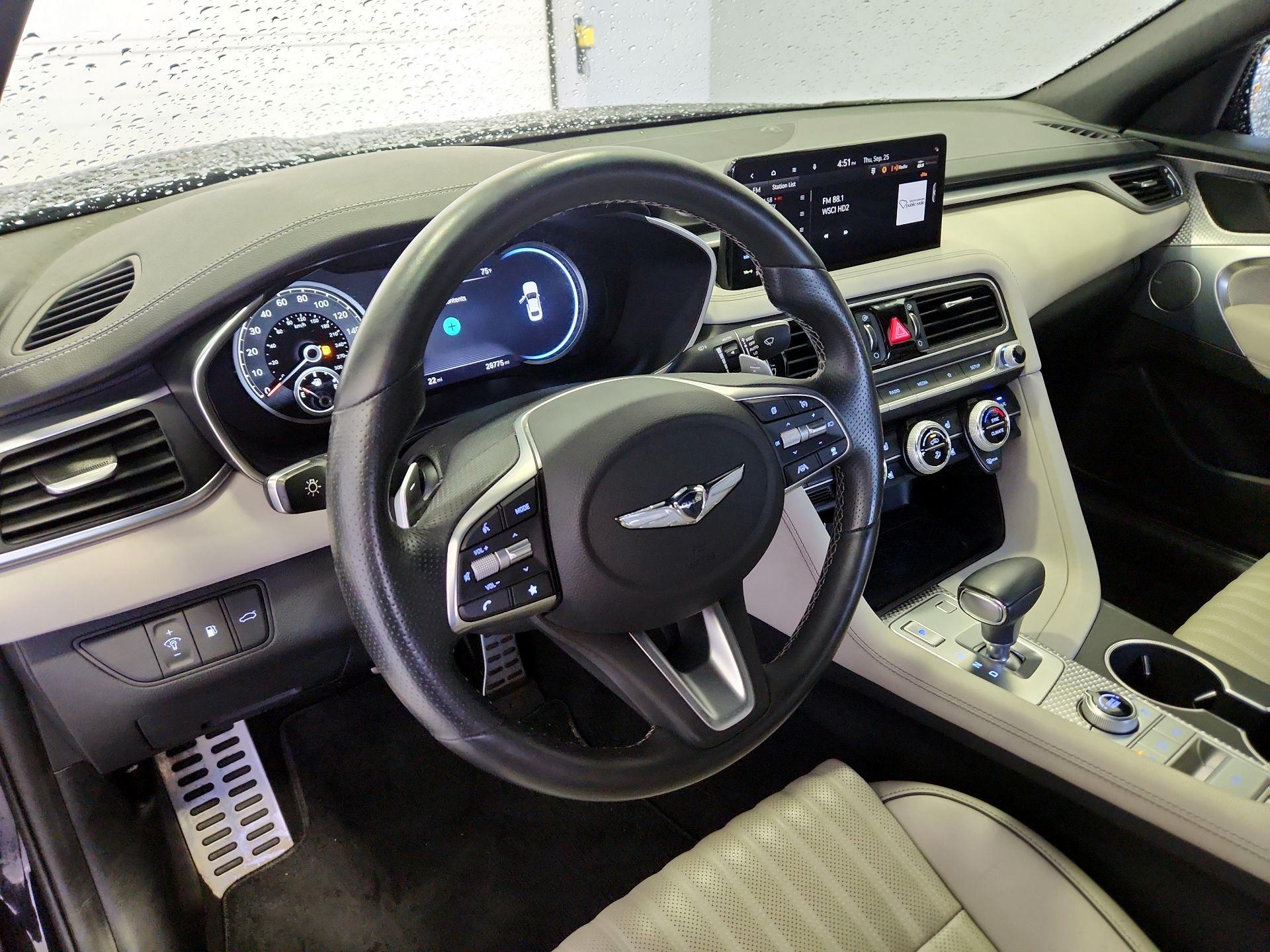 Thumbnail: 2023 Genesis G70 - 9