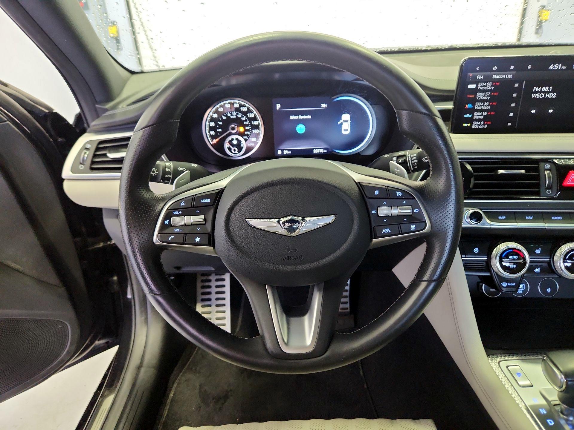 Thumbnail: 2023 Genesis G70 - 10