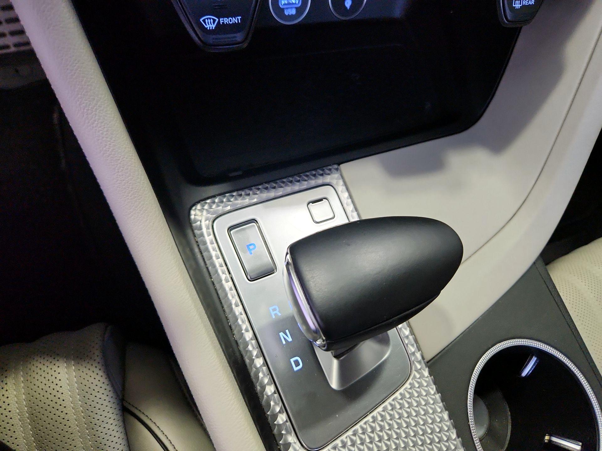 Thumbnail: 2023 Genesis G70 - 17