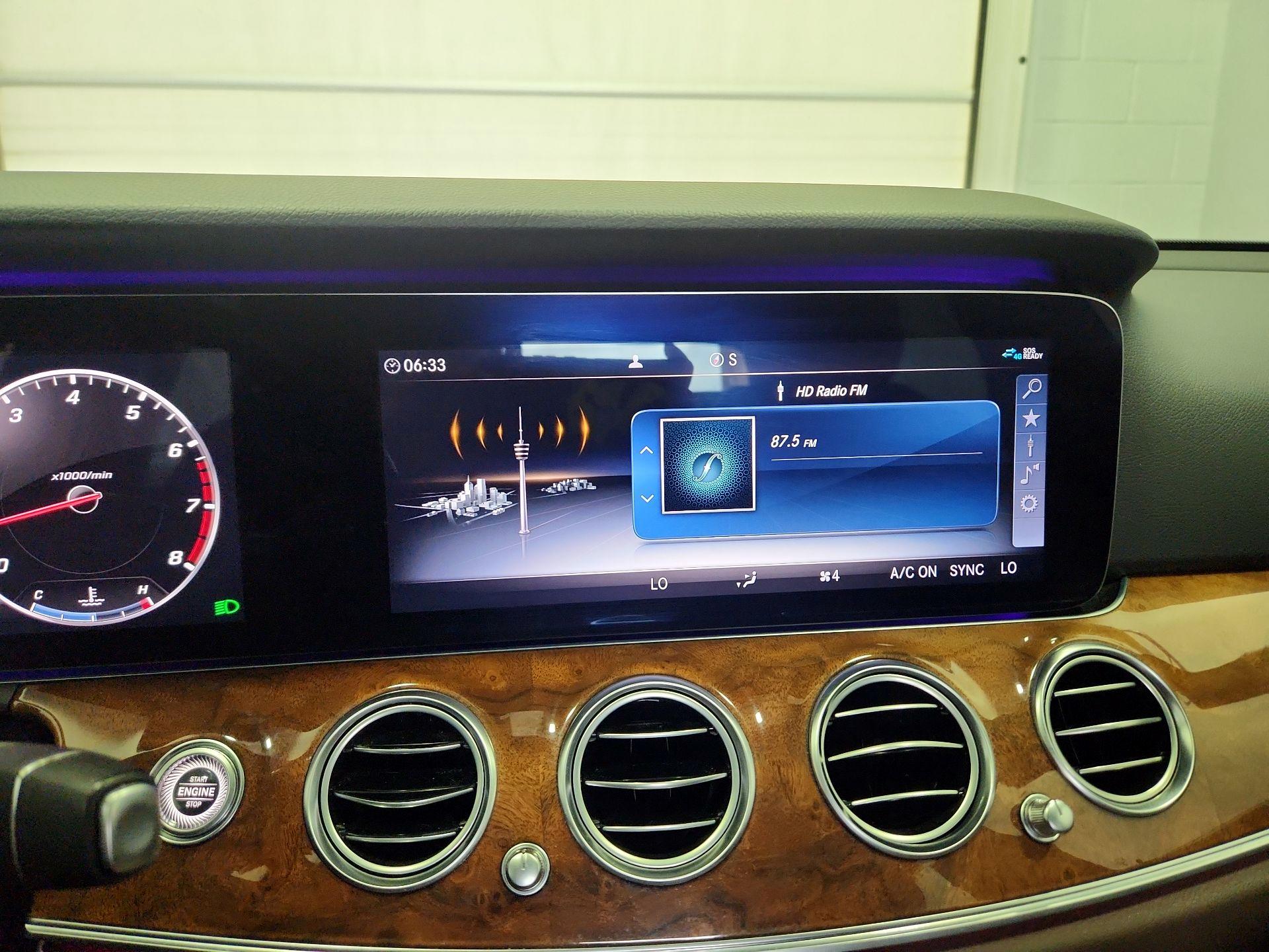 Thumbnail: 2020 Mercedes-Benz E-Class - 15