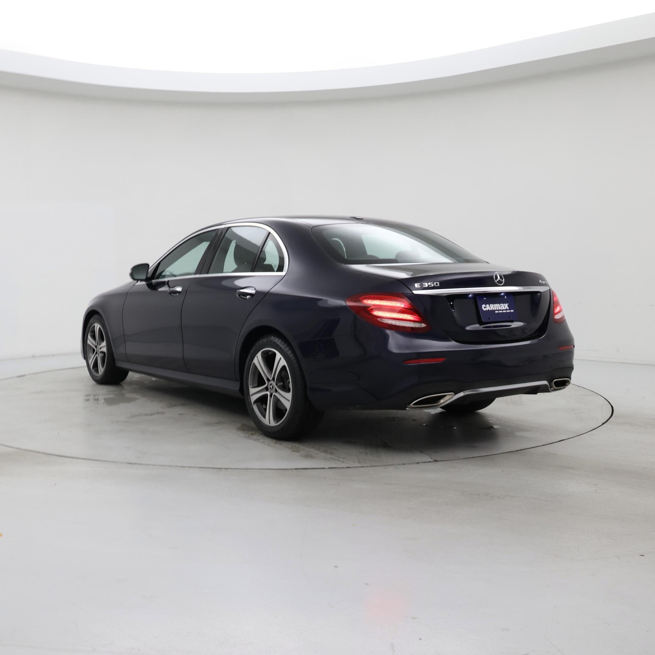 Thumbnail: 2020 Mercedes-Benz E-Class - 2