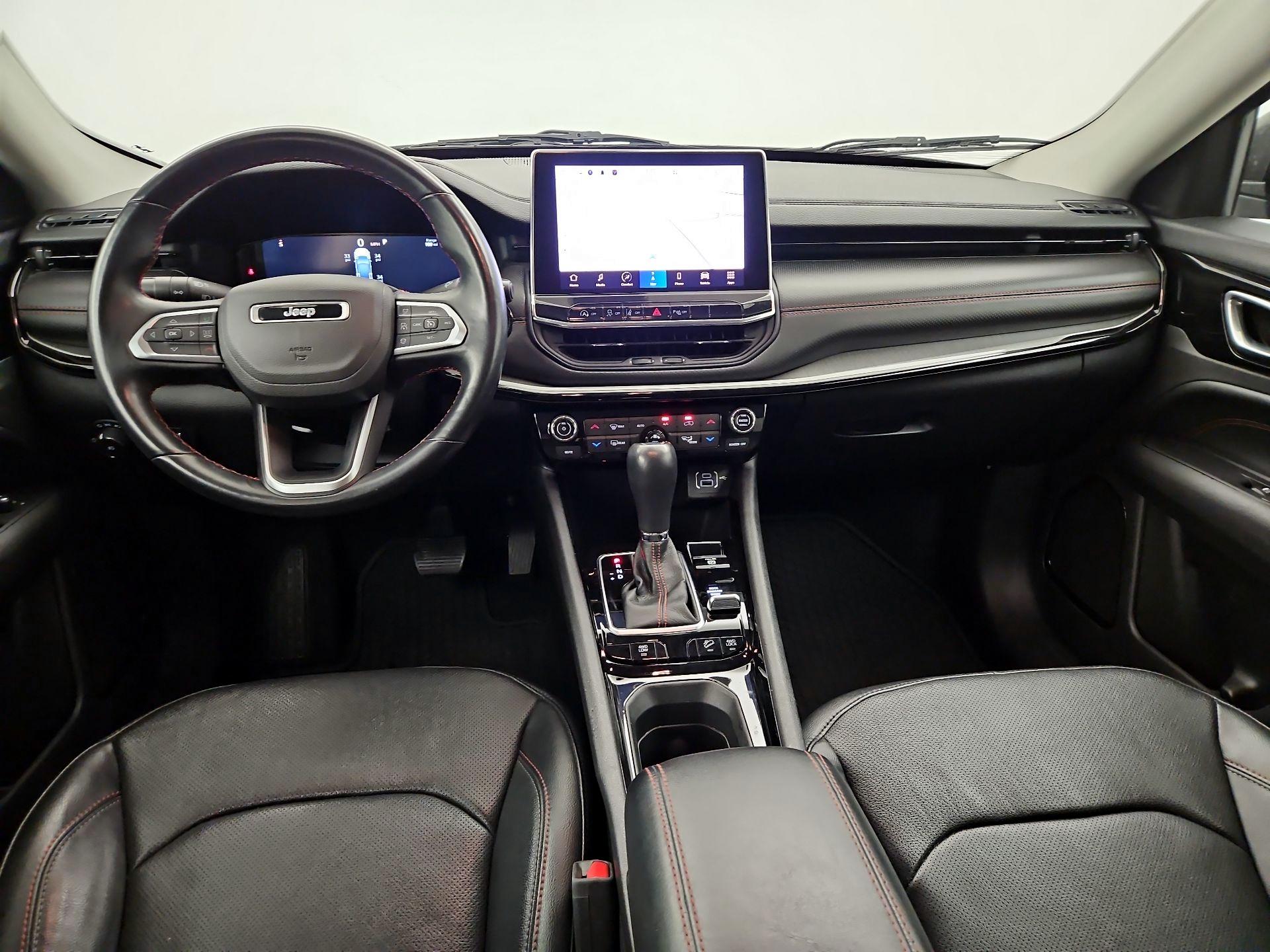 Thumbnail: 2022 Jeep Compass - 9