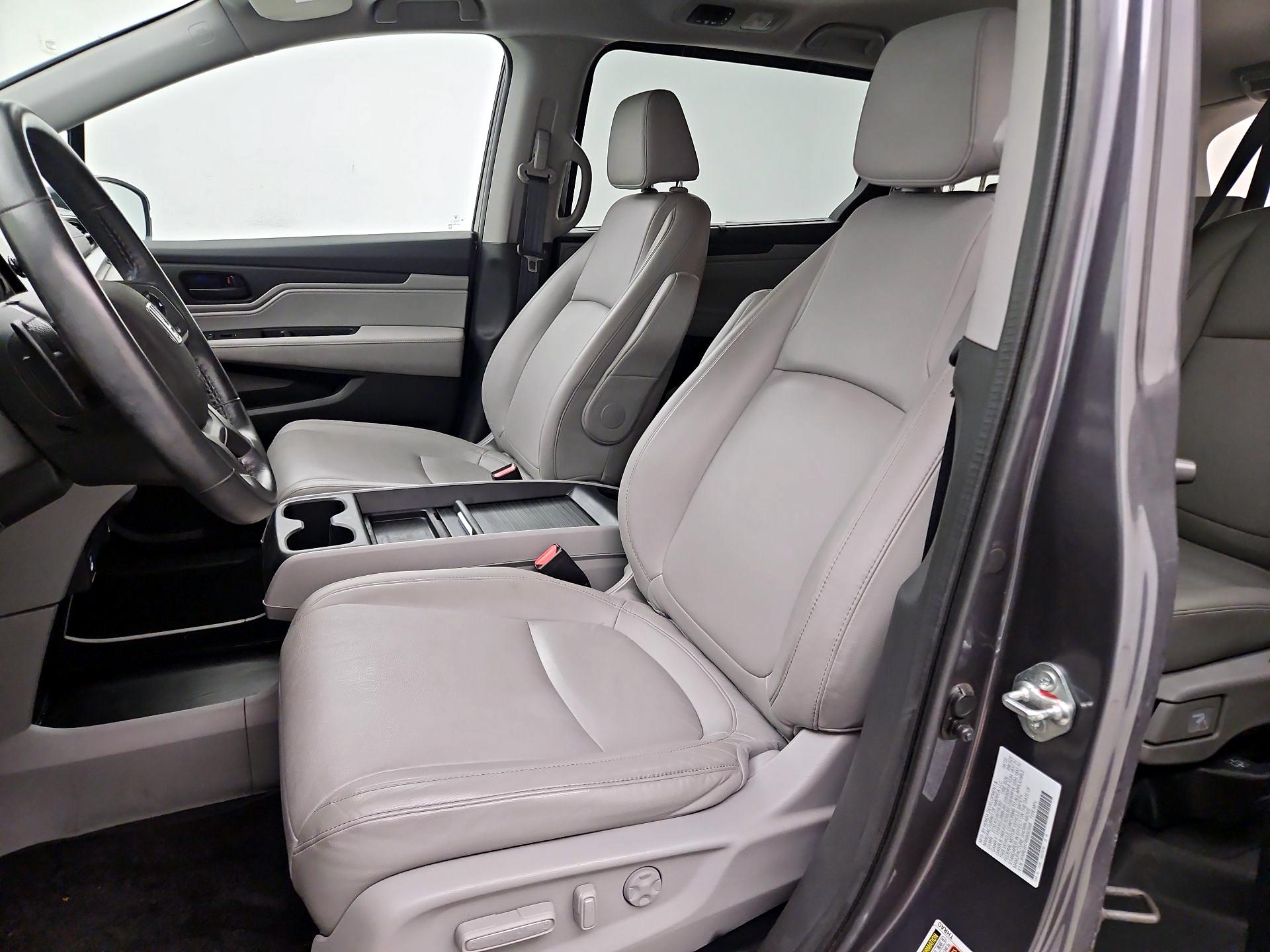 Thumbnail: 2022 Honda Odyssey - 11