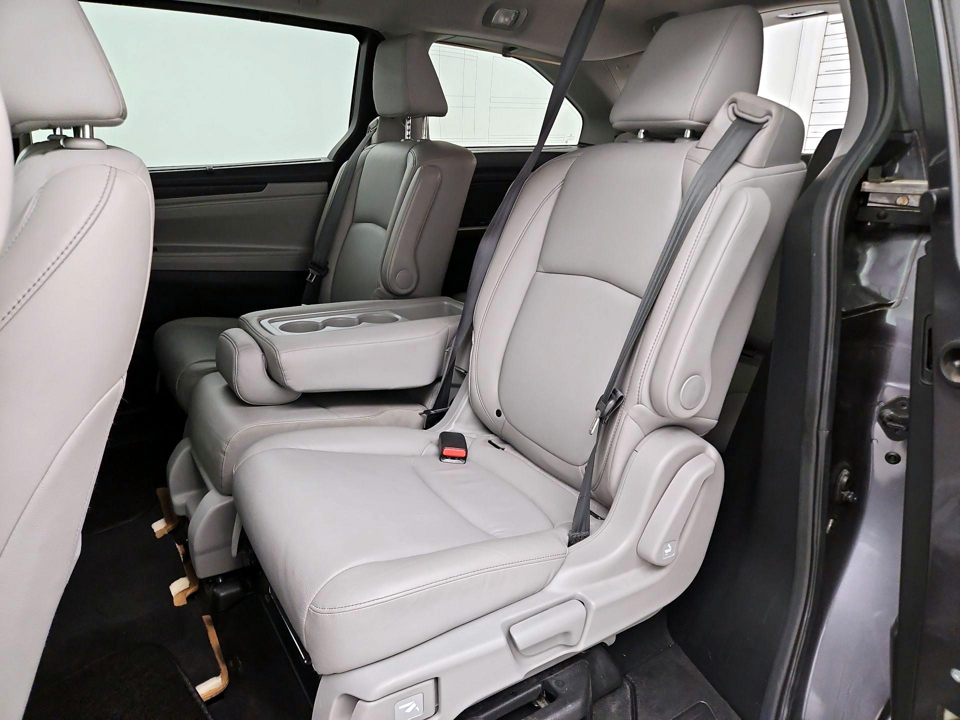 Thumbnail: 2022 Honda Odyssey - 20