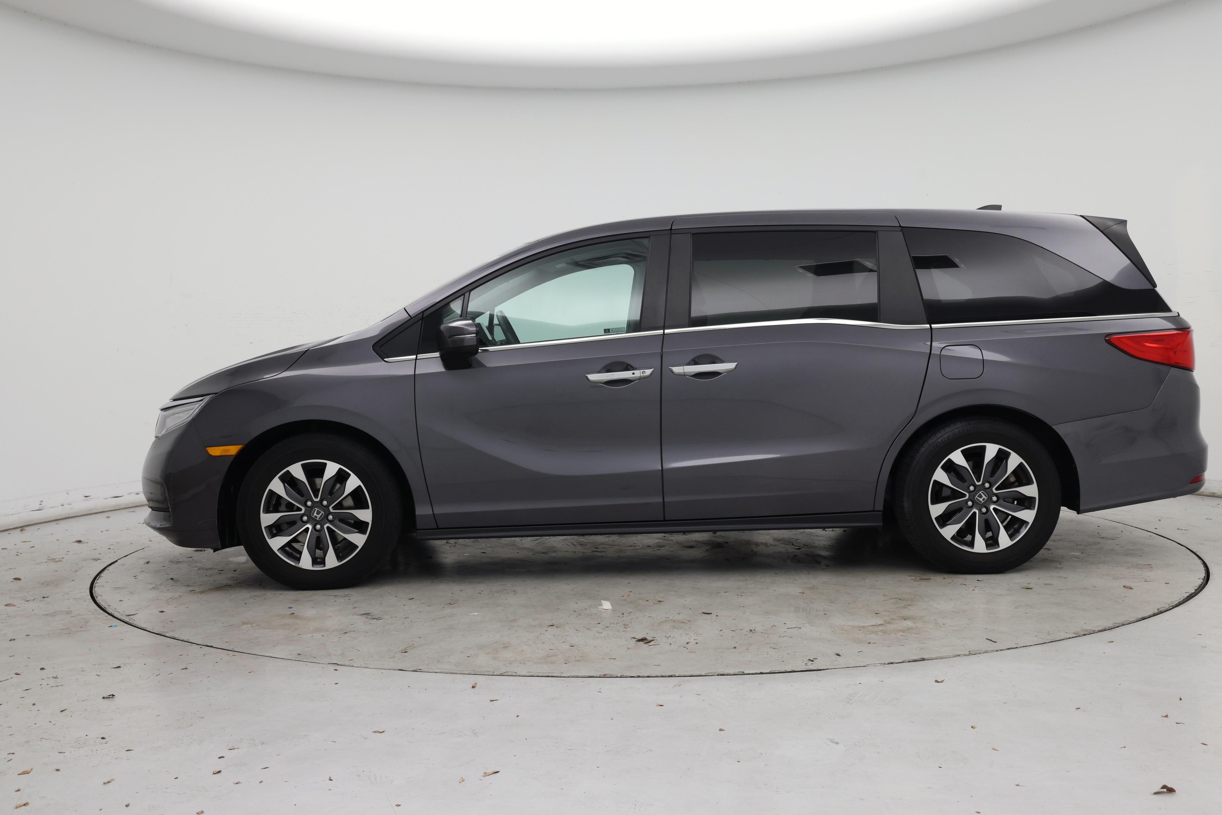 Thumbnail: 2022 Honda Odyssey - 3