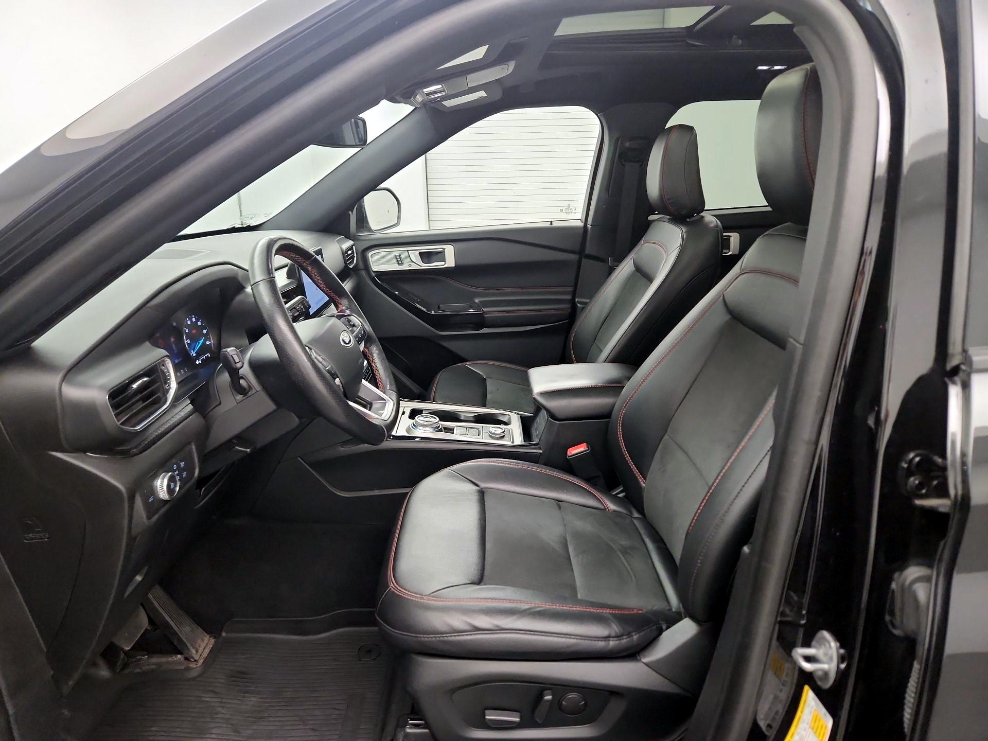 Thumbnail: 2022 Ford Explorer - 11