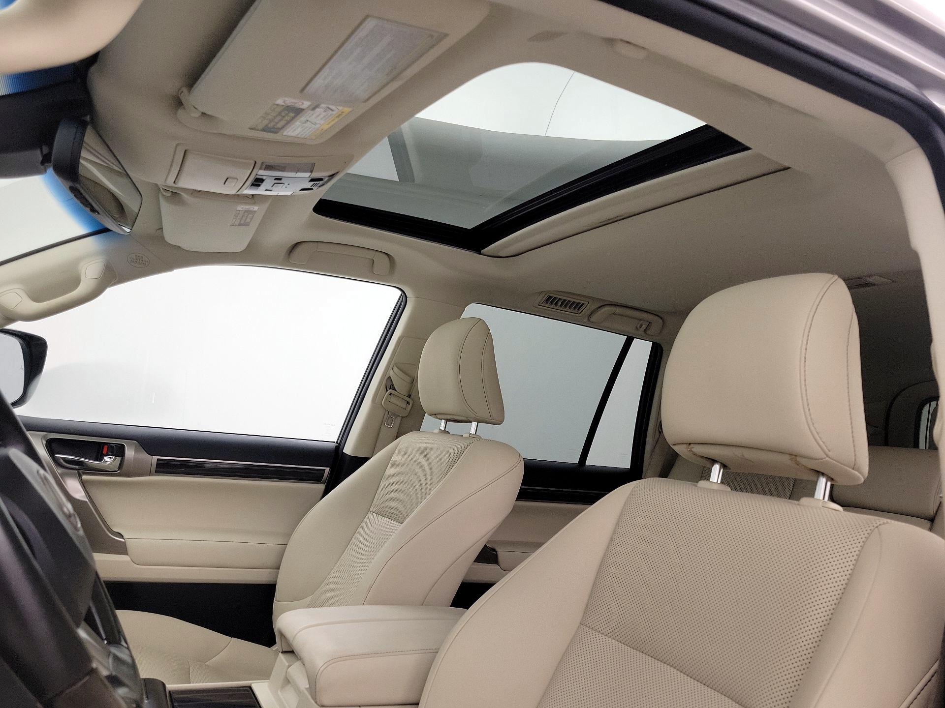 Thumbnail: 2021 Lexus GX - 20