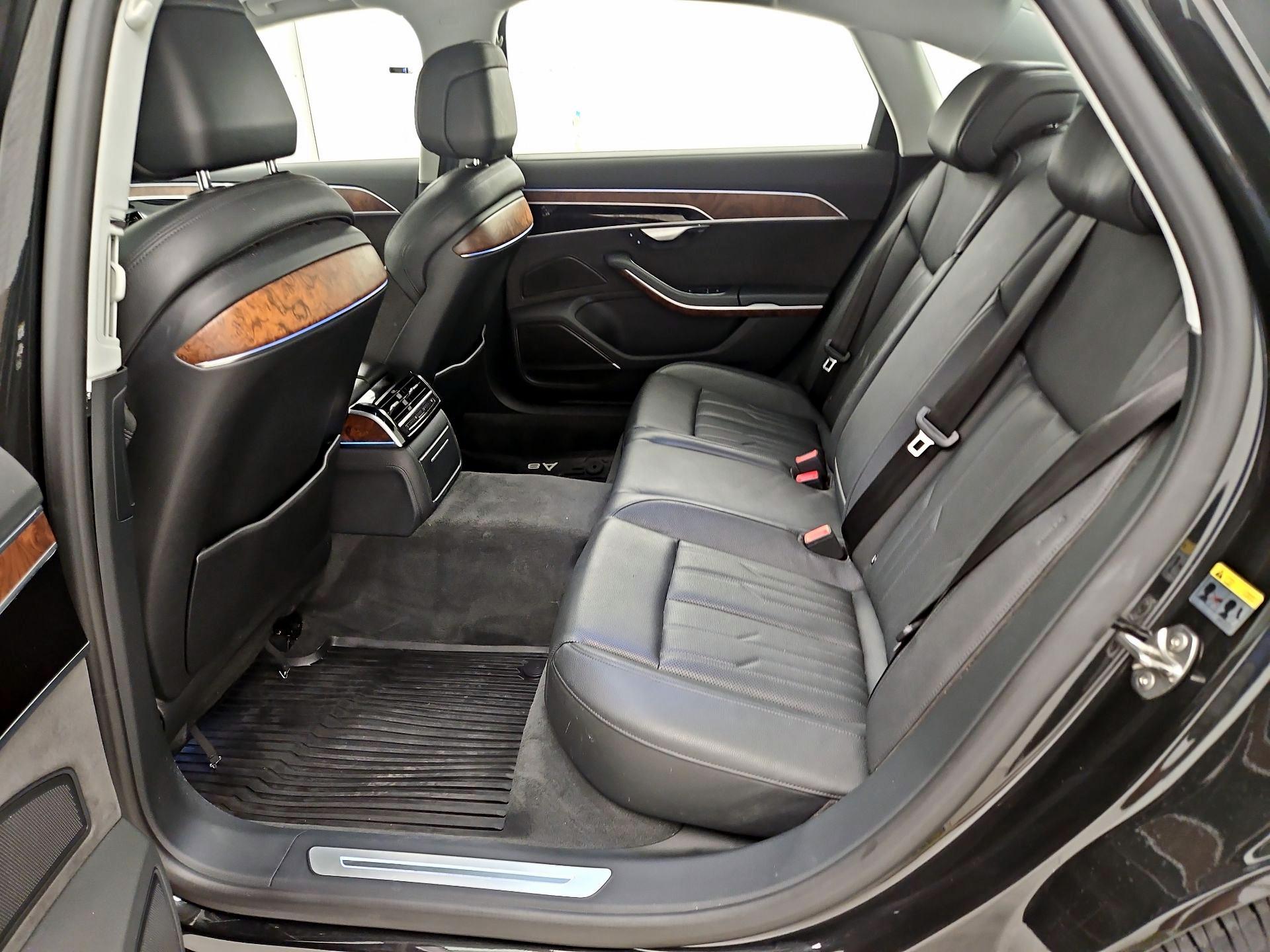 Thumbnail: 2020 Audi A8 - 19
