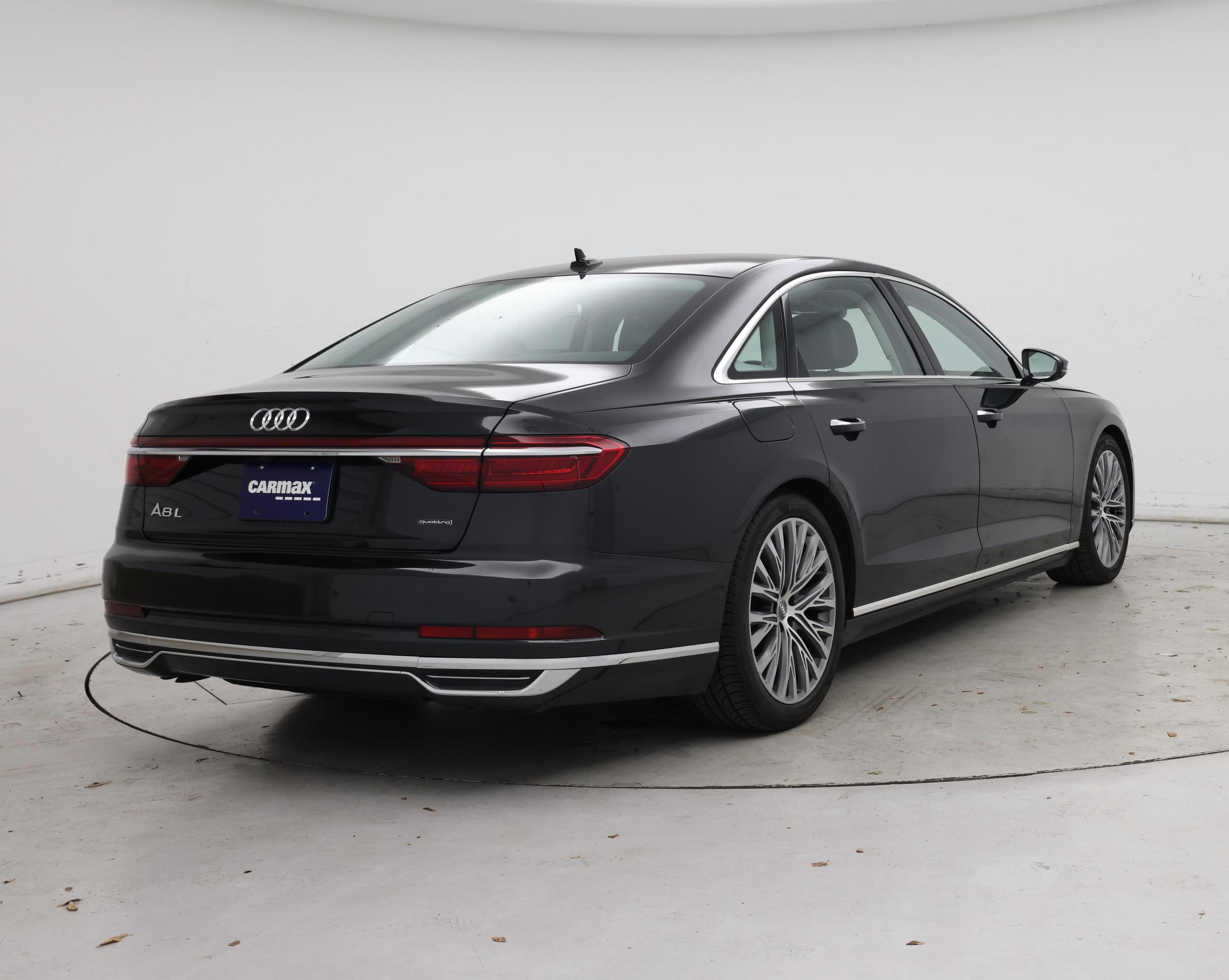 Thumbnail: 2020 Audi A8 - 8