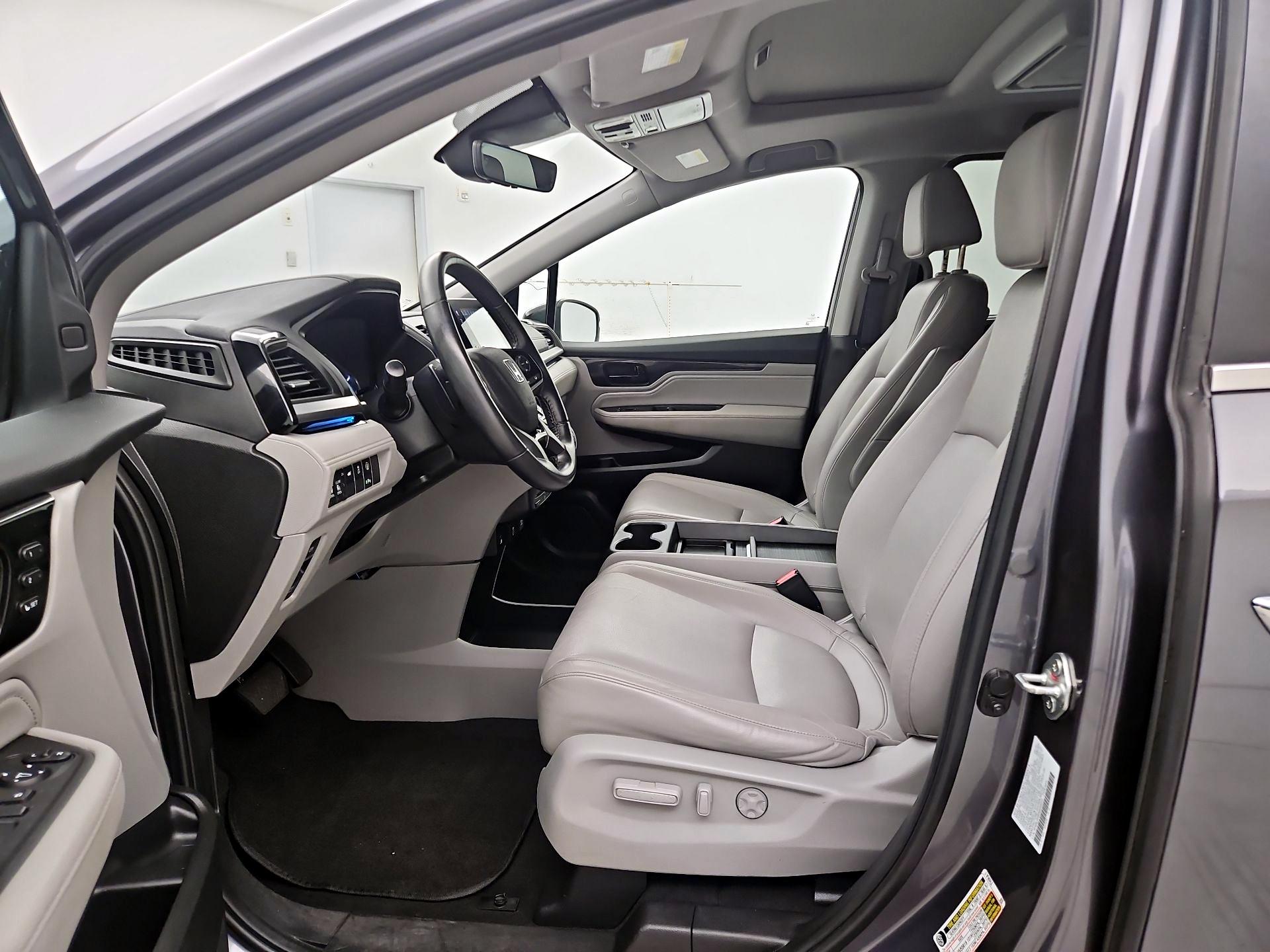 Thumbnail: 2022 Honda Odyssey - 11