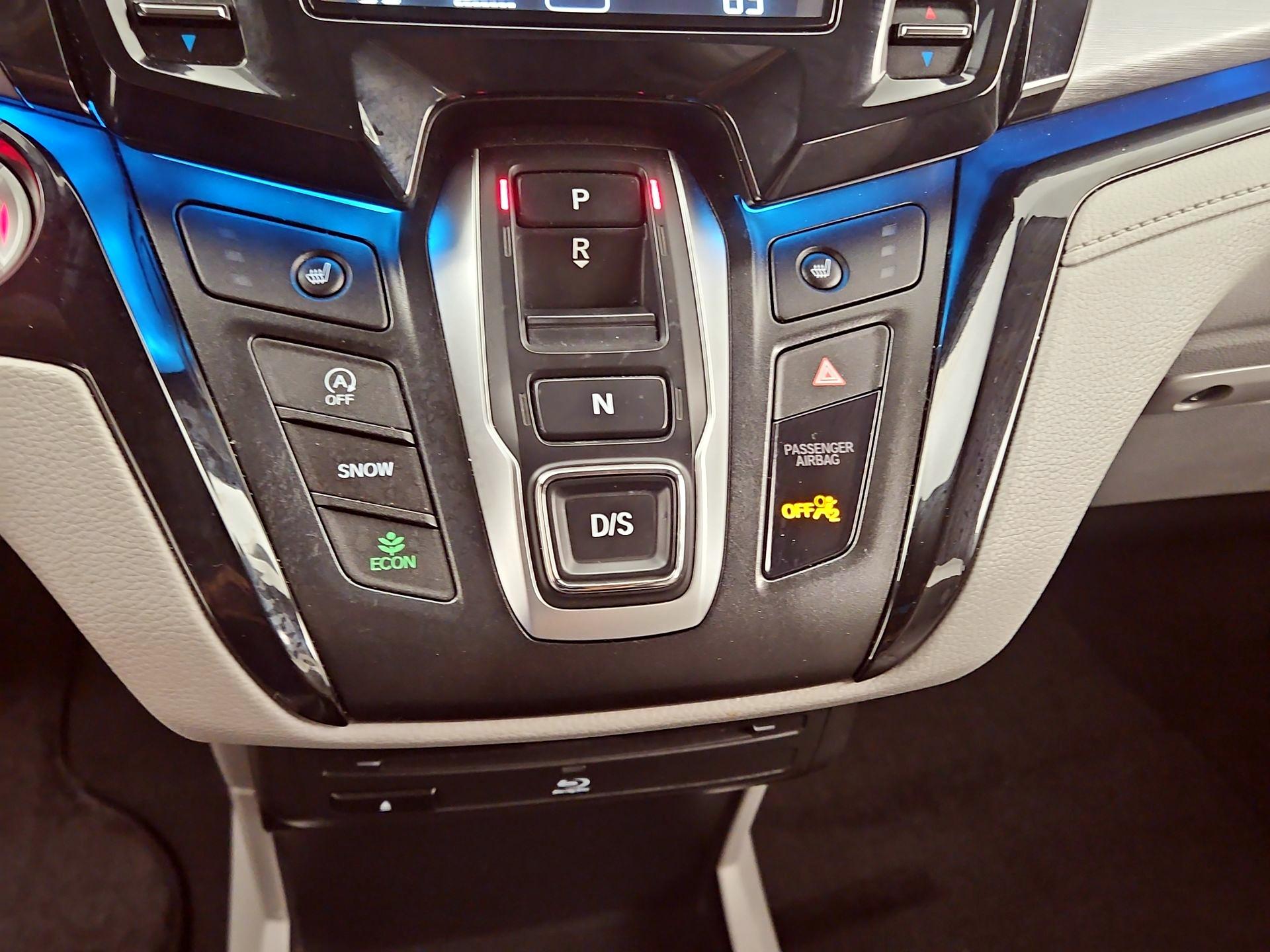 Thumbnail: 2022 Honda Odyssey - 17