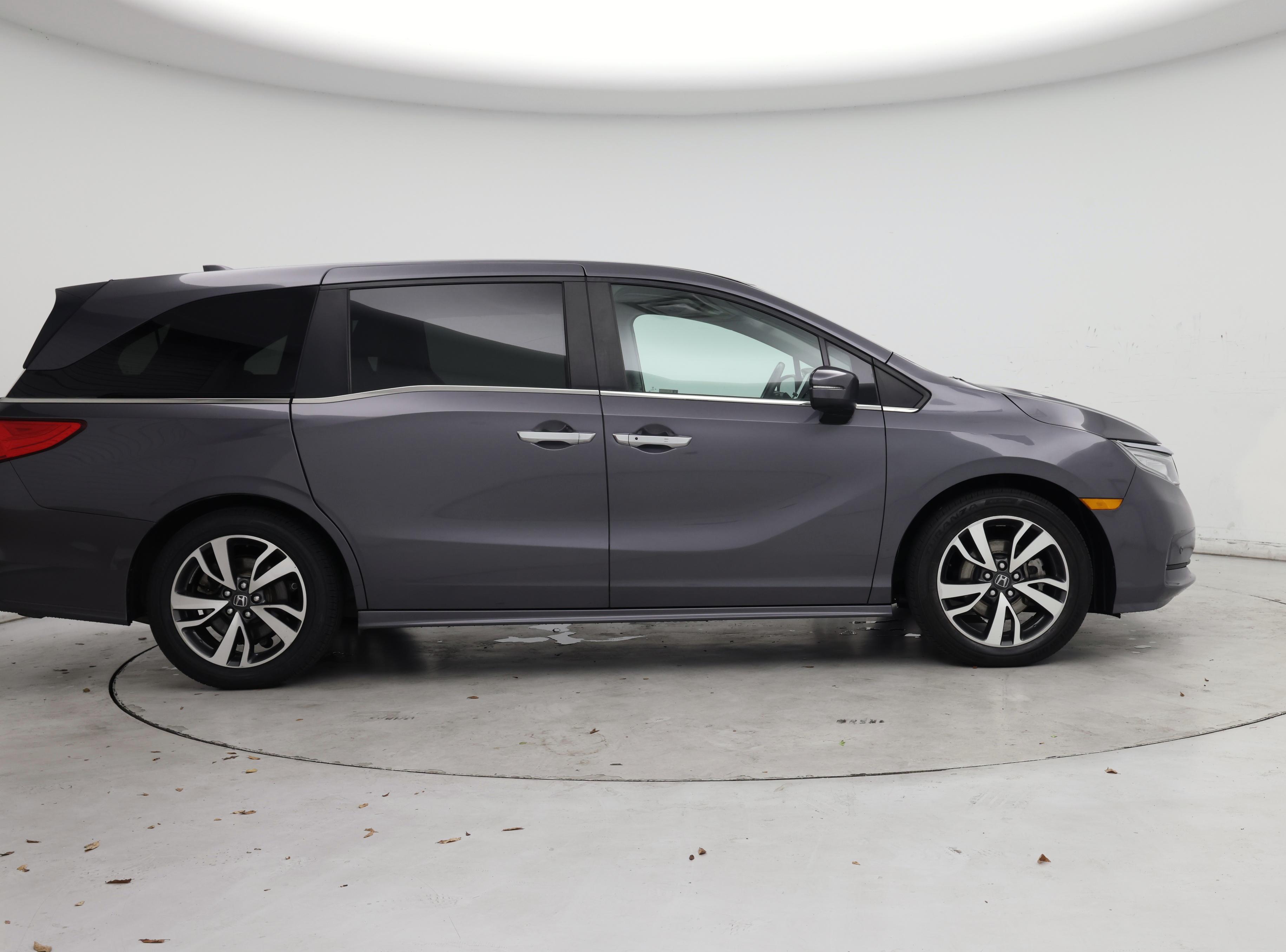 Thumbnail: 2022 Honda Odyssey - 7