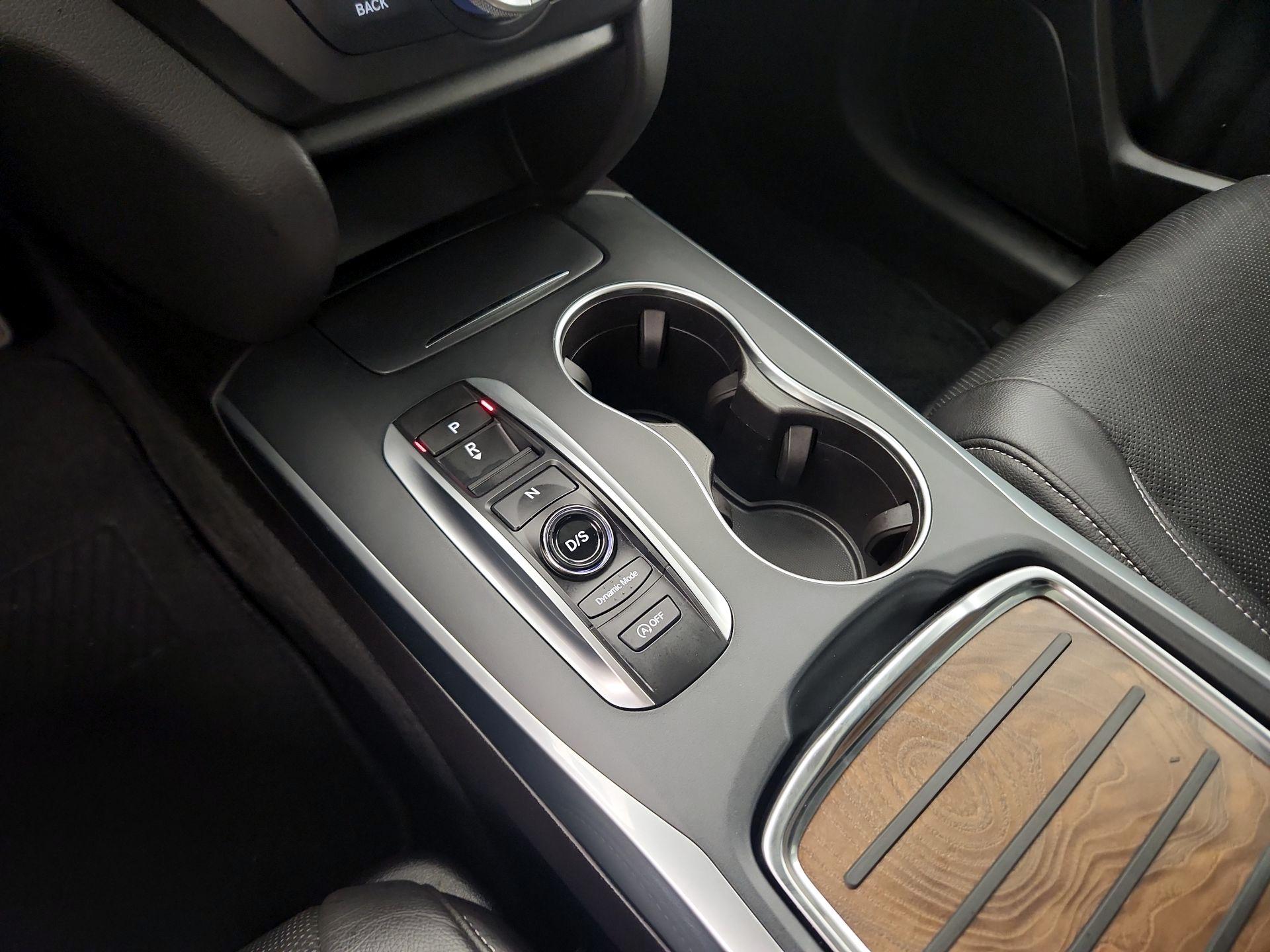 Thumbnail: 2020 Acura MDX - 17