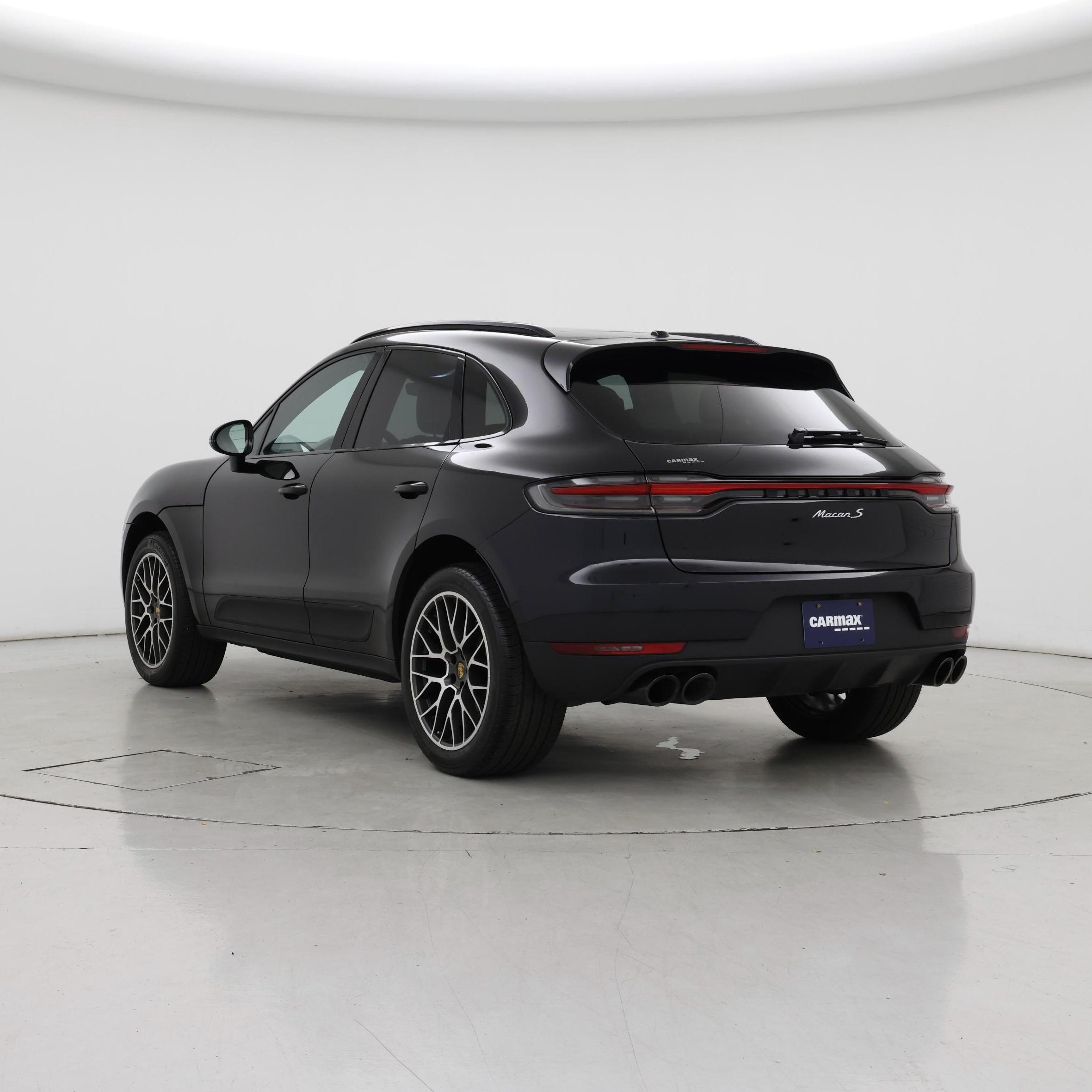 Thumbnail: 2020 Porsche Macan - 2