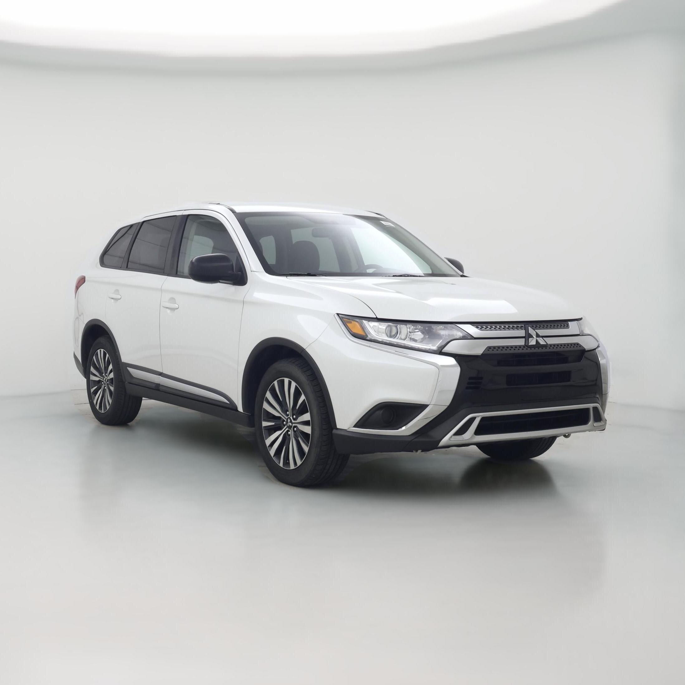 Thumbnail: 2020 Mitsubishi Outlander - 1