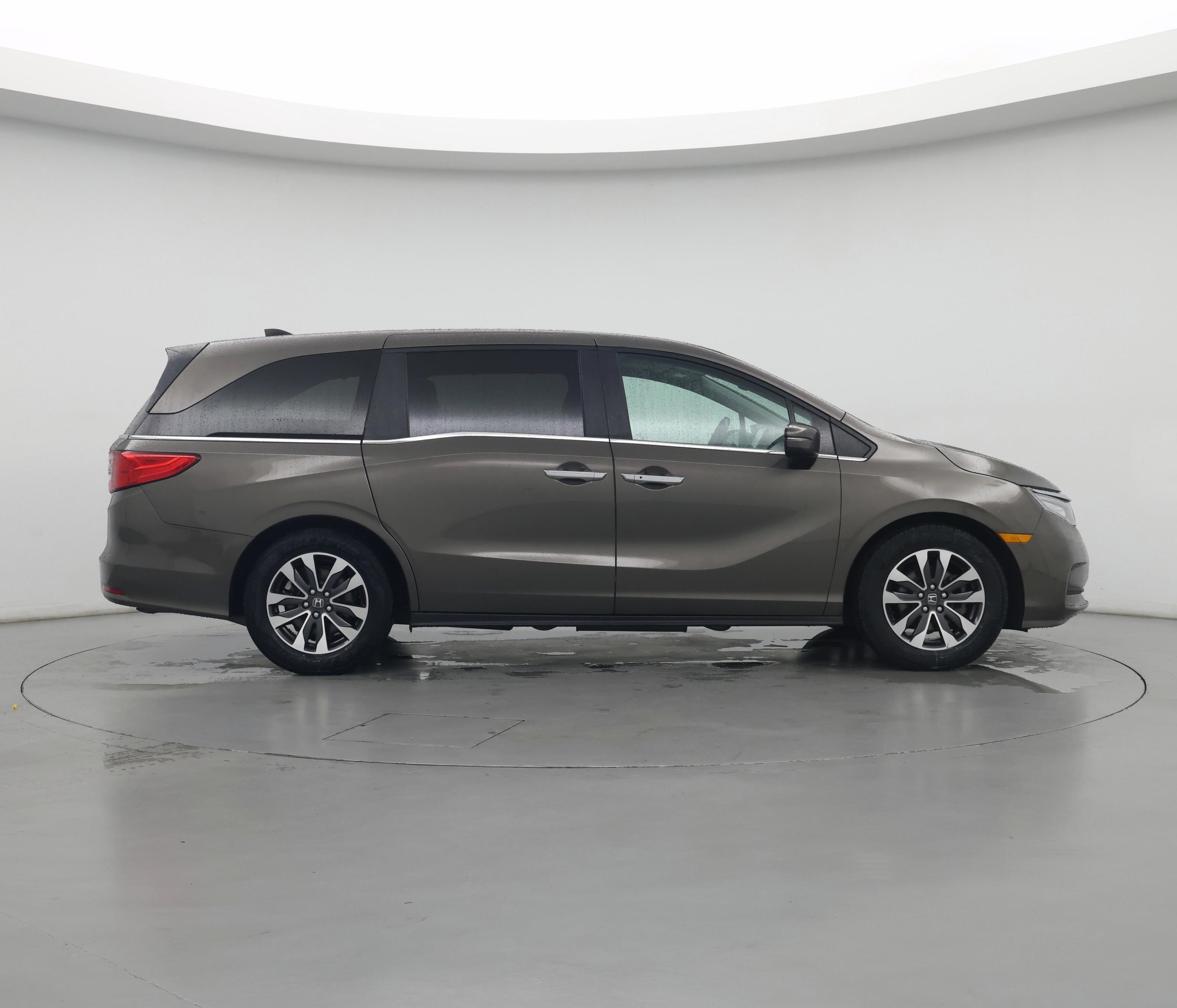 Thumbnail: 2022 Honda Odyssey - 7