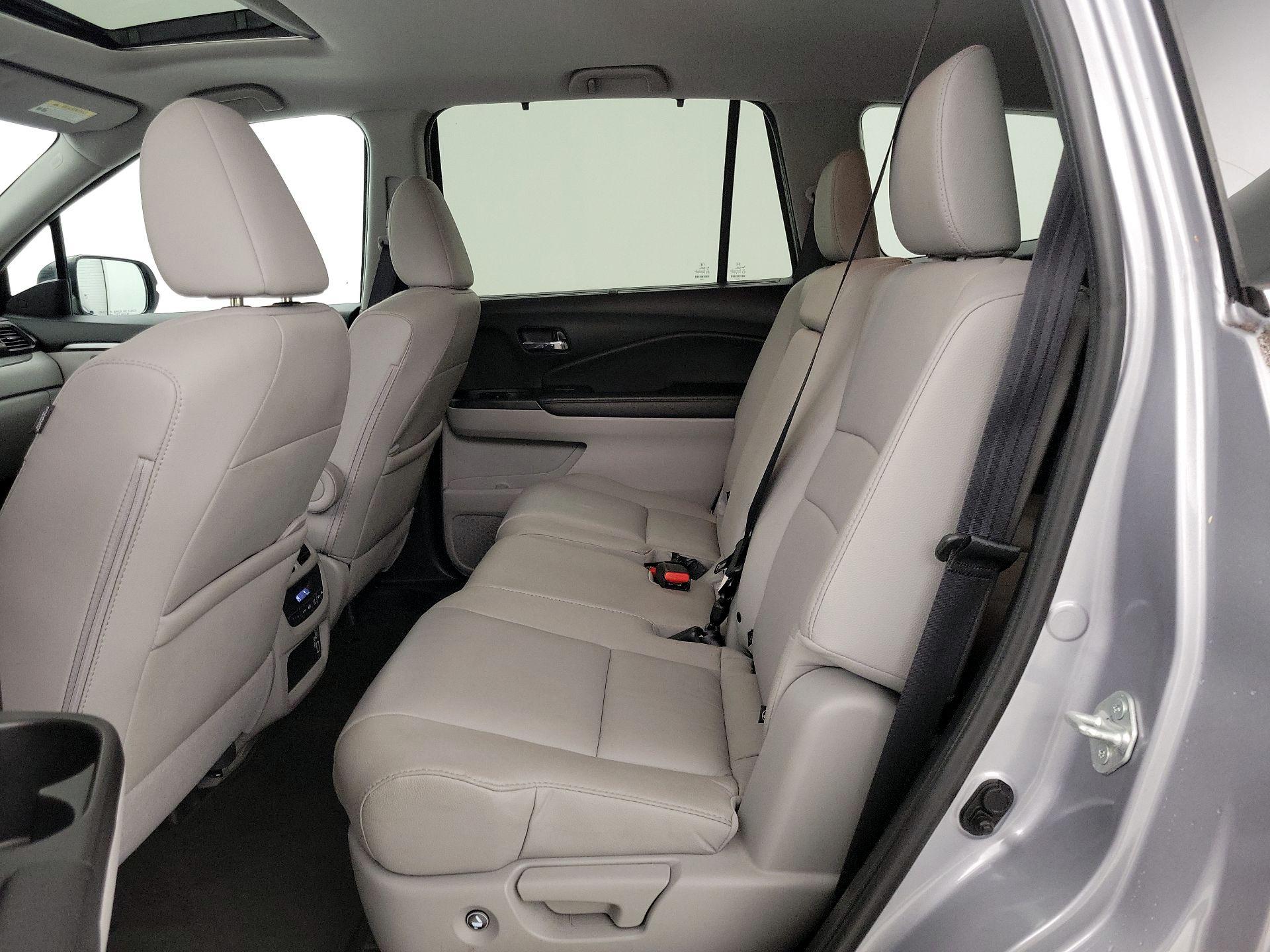 Thumbnail: 2022 Honda Pilot - 20