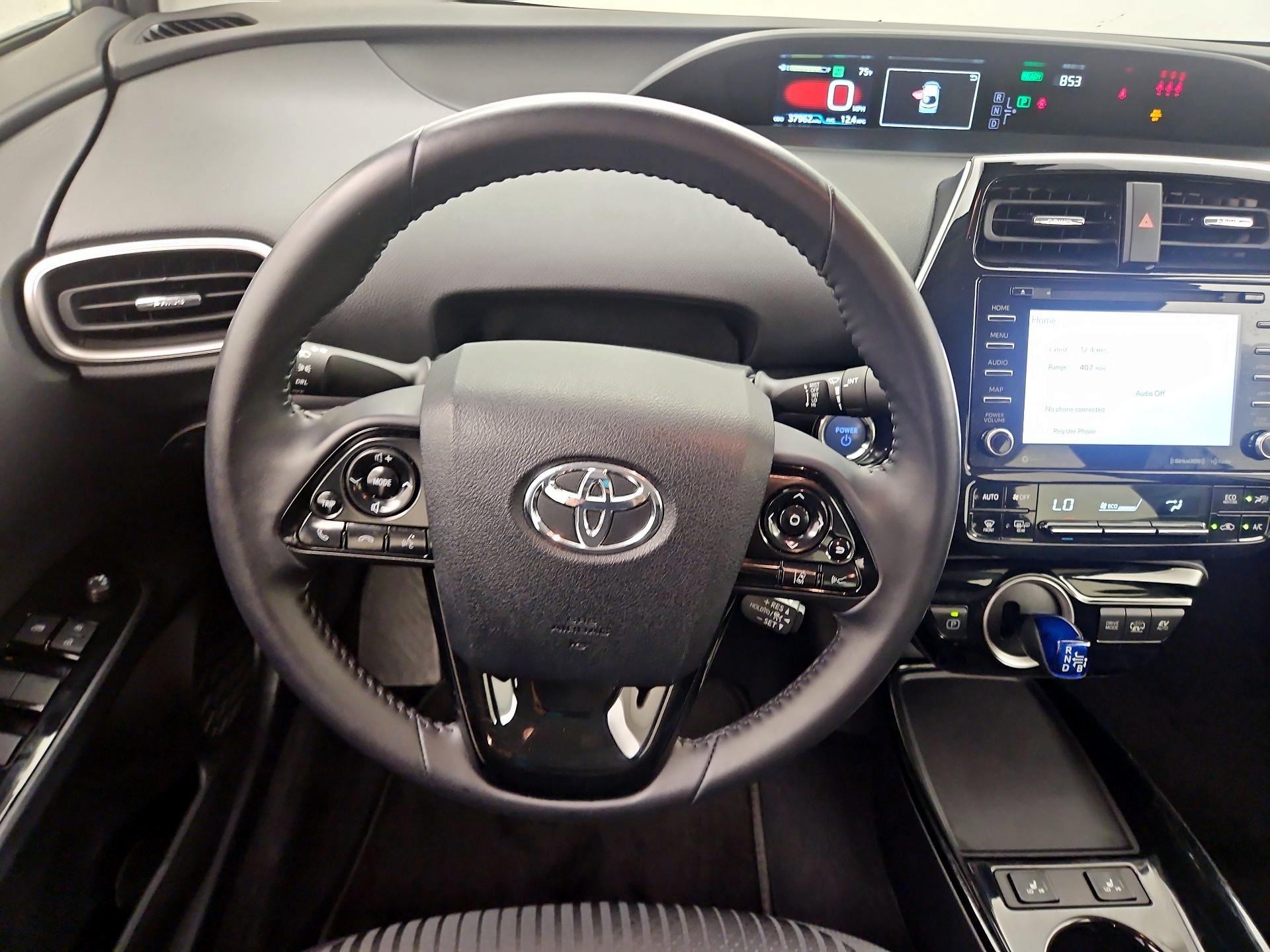 Thumbnail: 2020 Toyota Prius Prime - 10