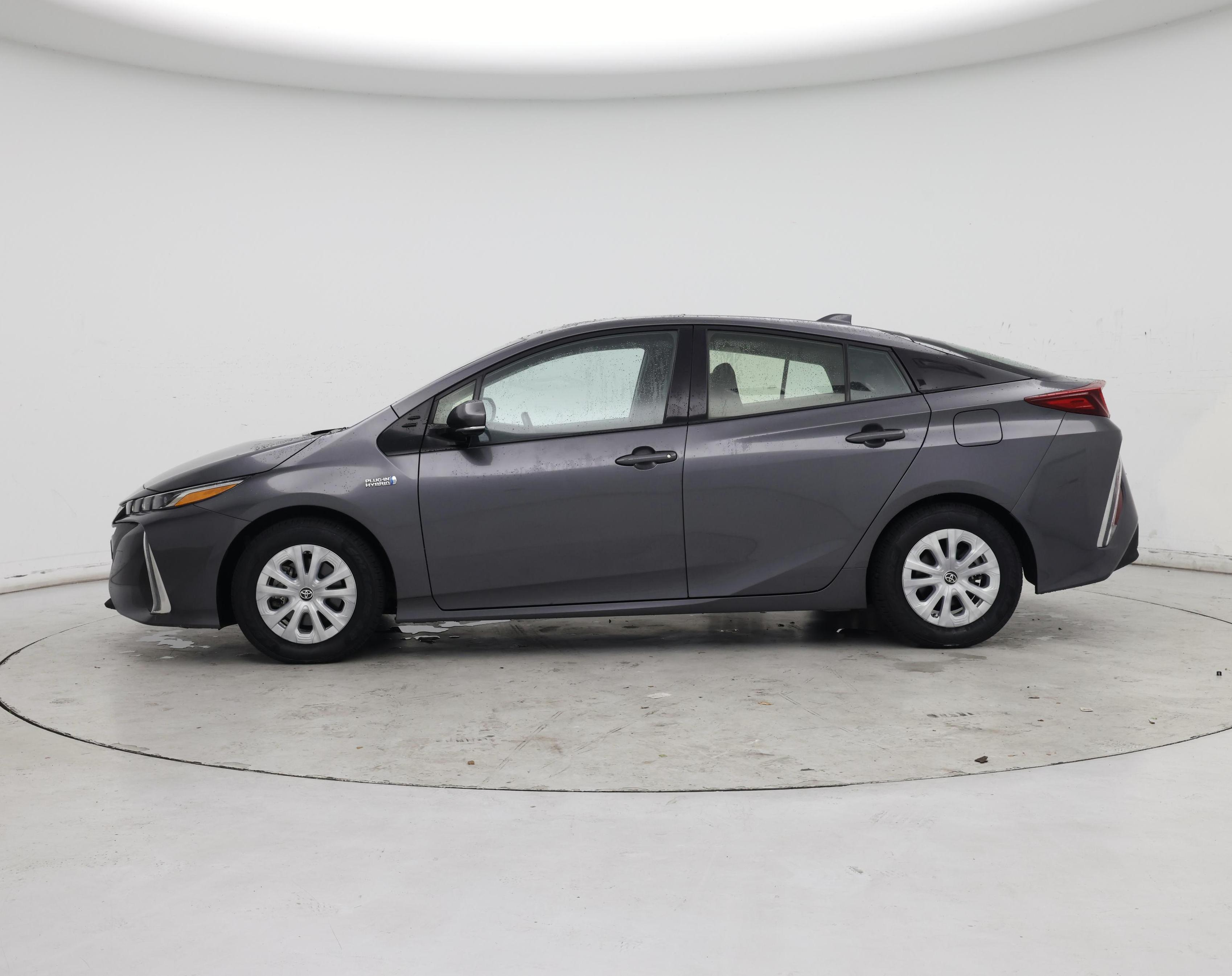 Thumbnail: 2020 Toyota Prius Prime - 3