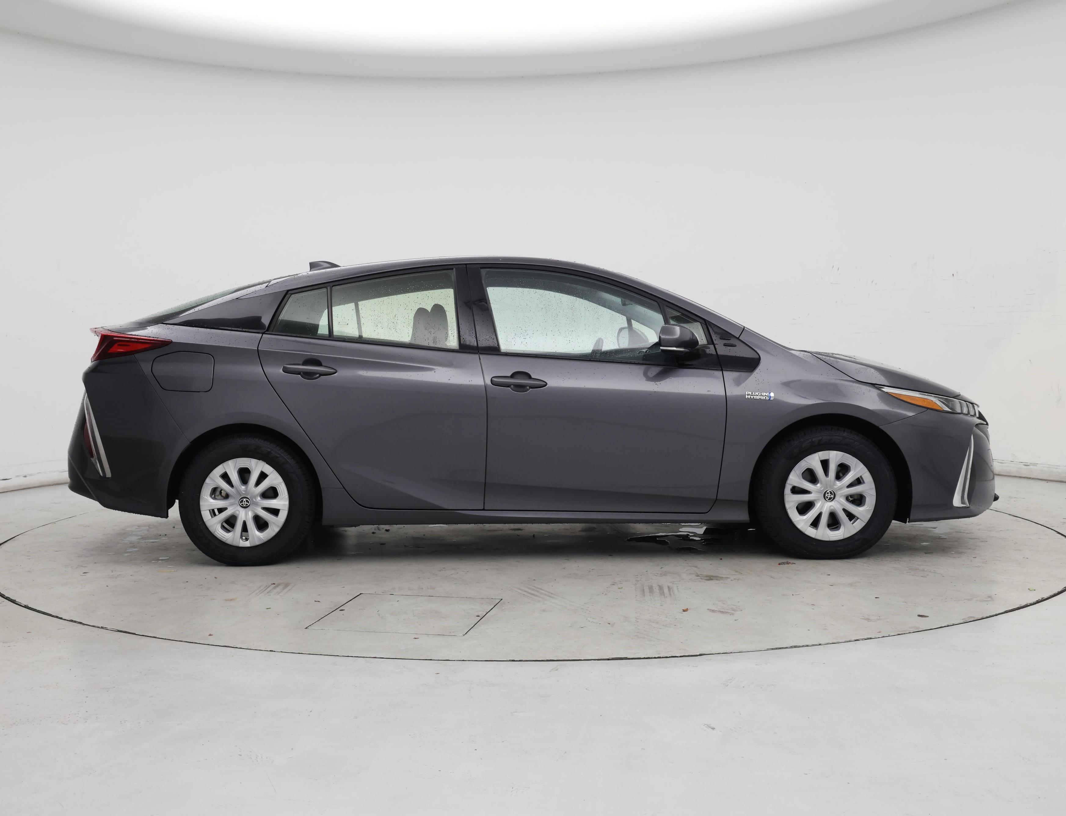 Thumbnail: 2020 Toyota Prius Prime - 7