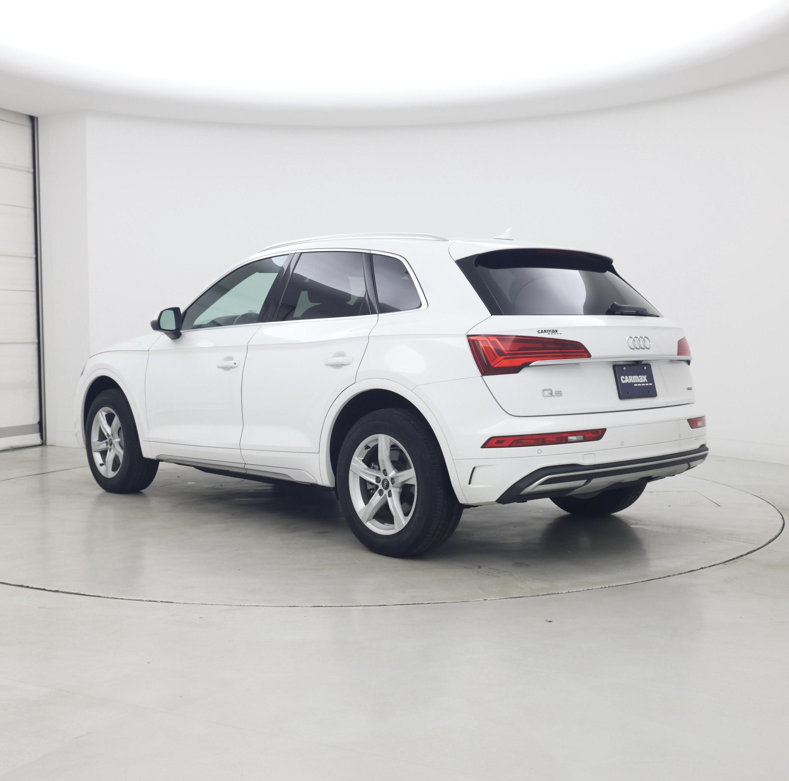 Thumbnail: 2021 Audi Q5 - 2