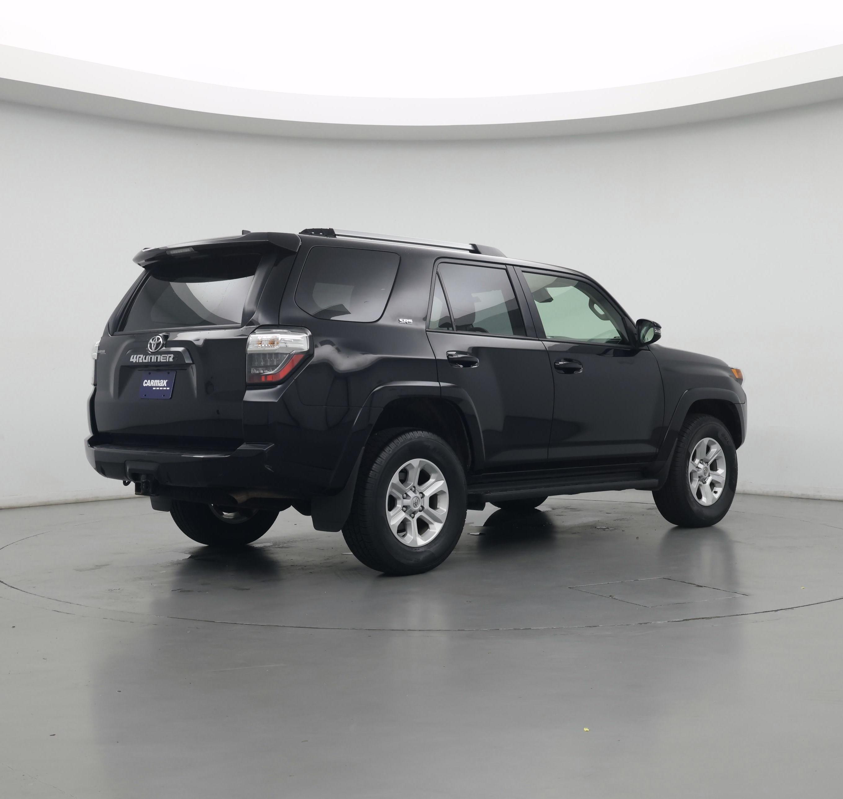 Thumbnail: 2024 Toyota 4Runner - 7