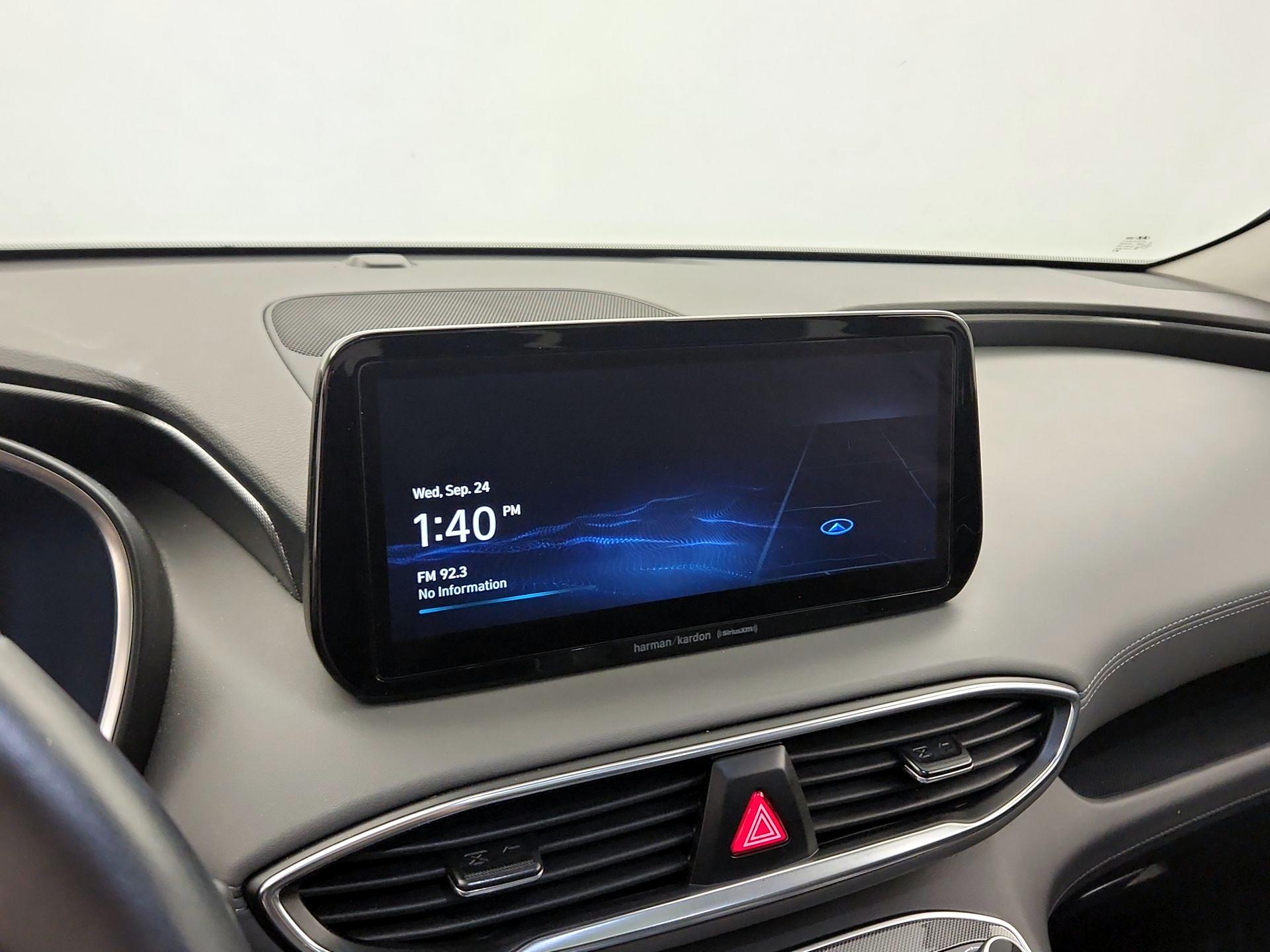 Thumbnail: 2022 Hyundai Santa Fe - 16