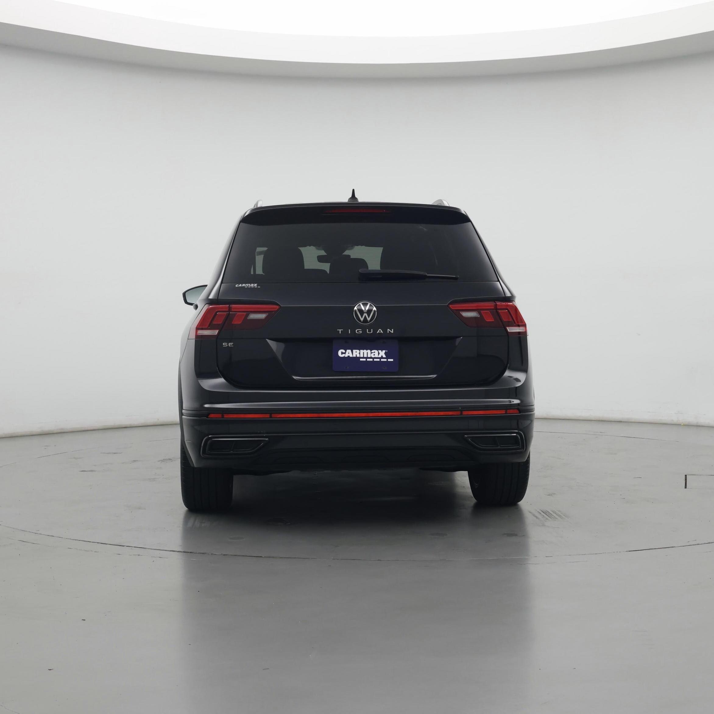 Thumbnail: 2023 Volkswagen Tiguan - 6