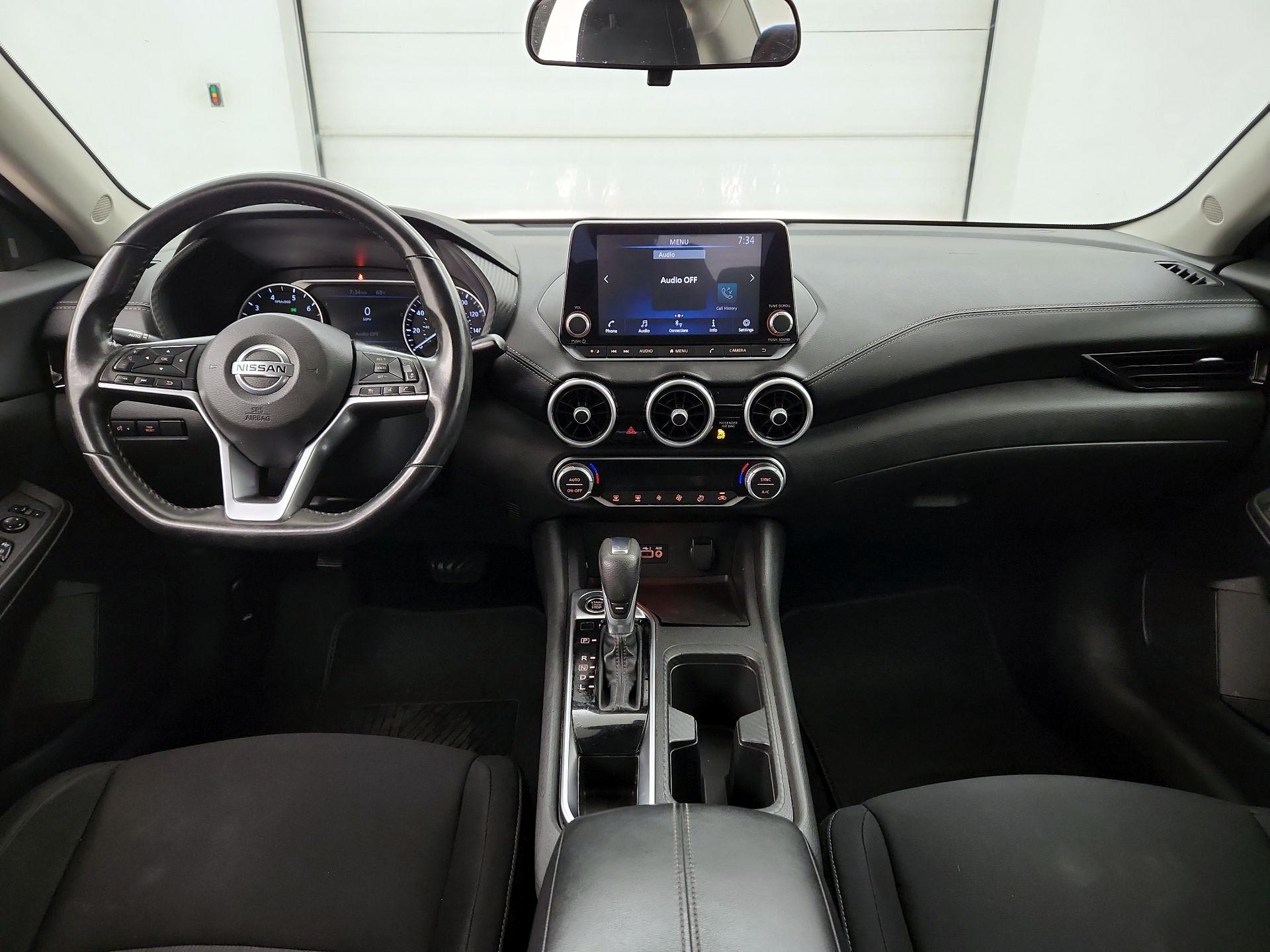Thumbnail: 2021 Nissan Sentra - 9
