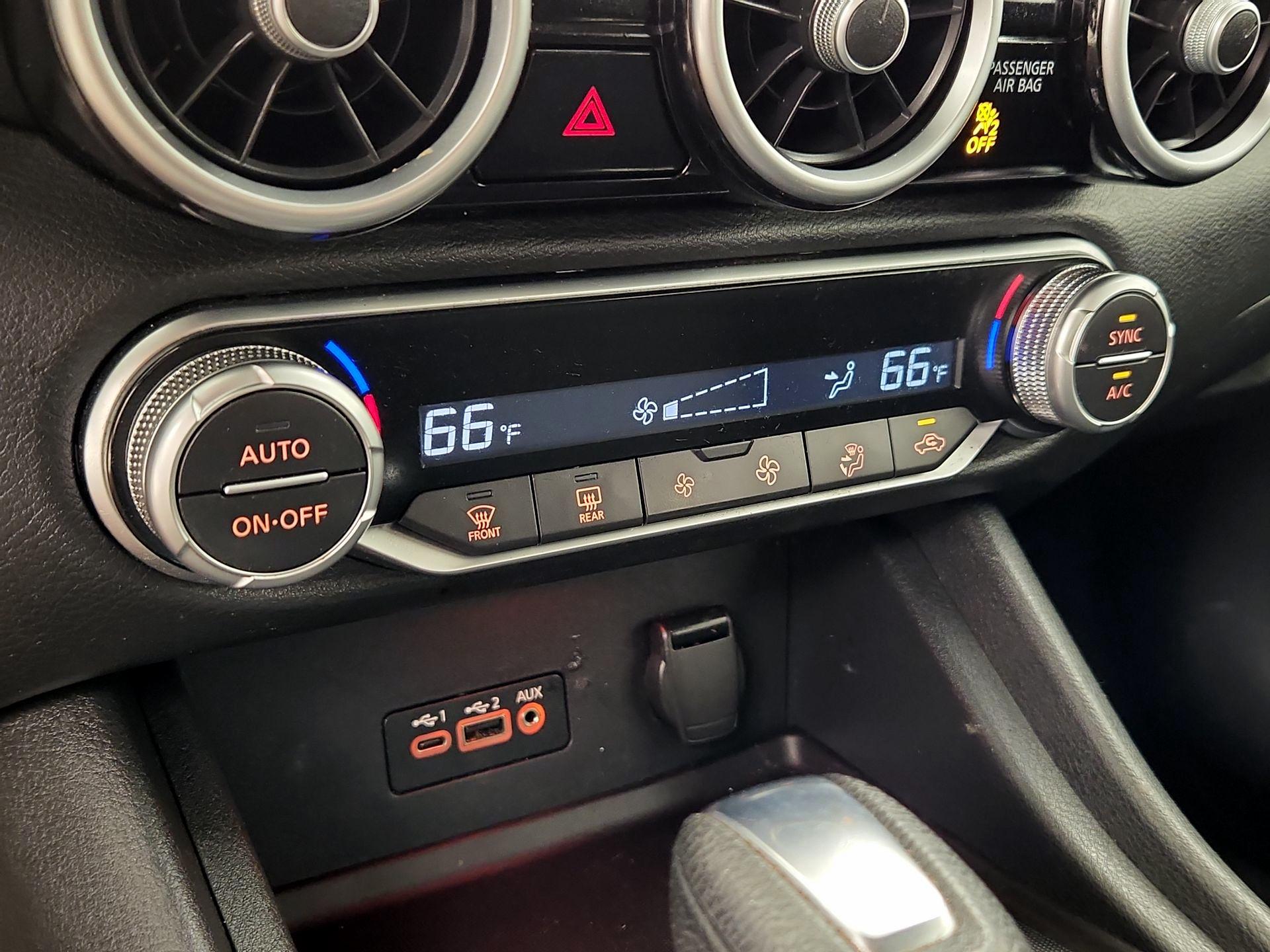 Thumbnail: 2021 Nissan Sentra - 16