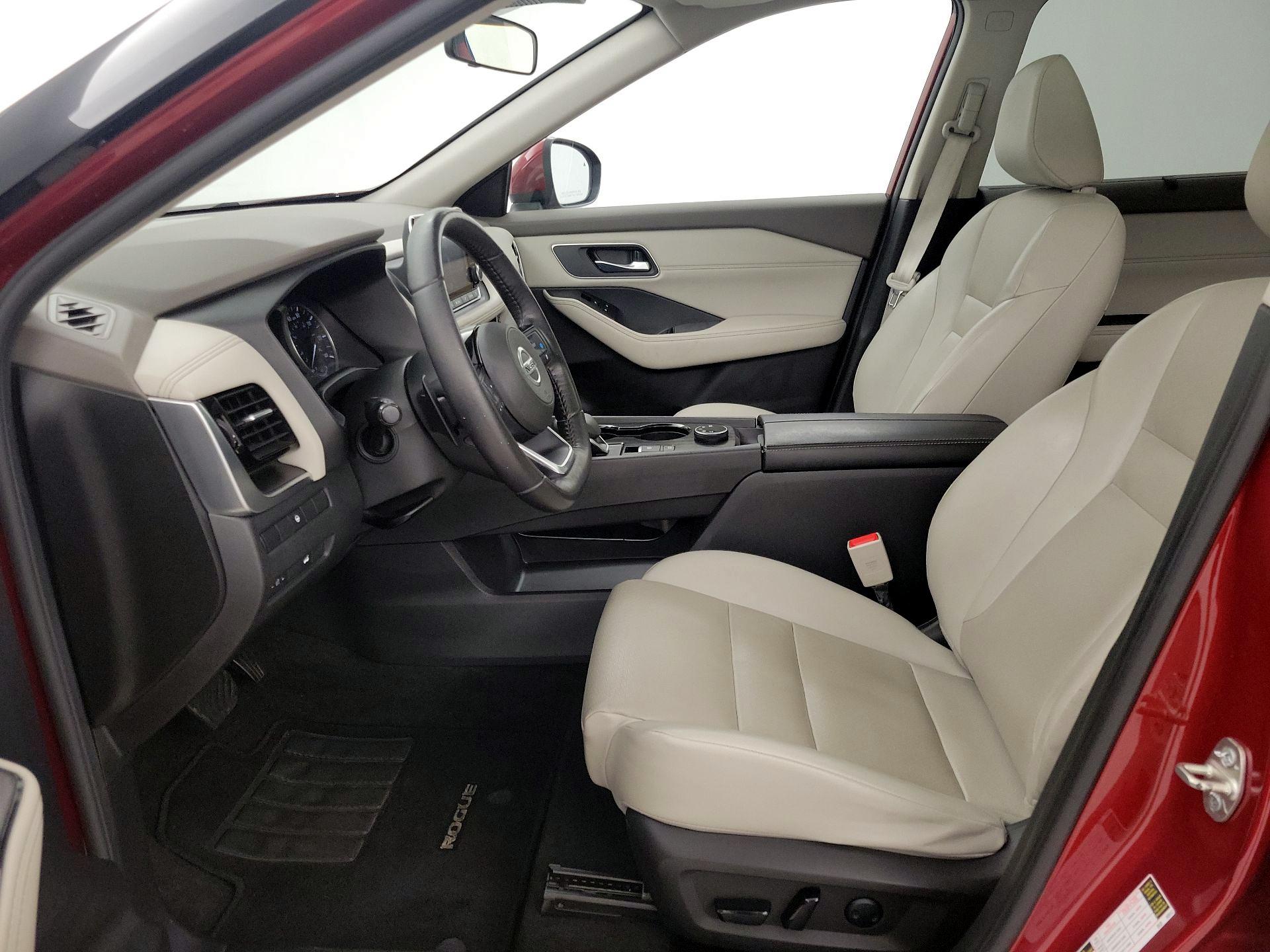 Thumbnail: 2021 Nissan Rogue - 11