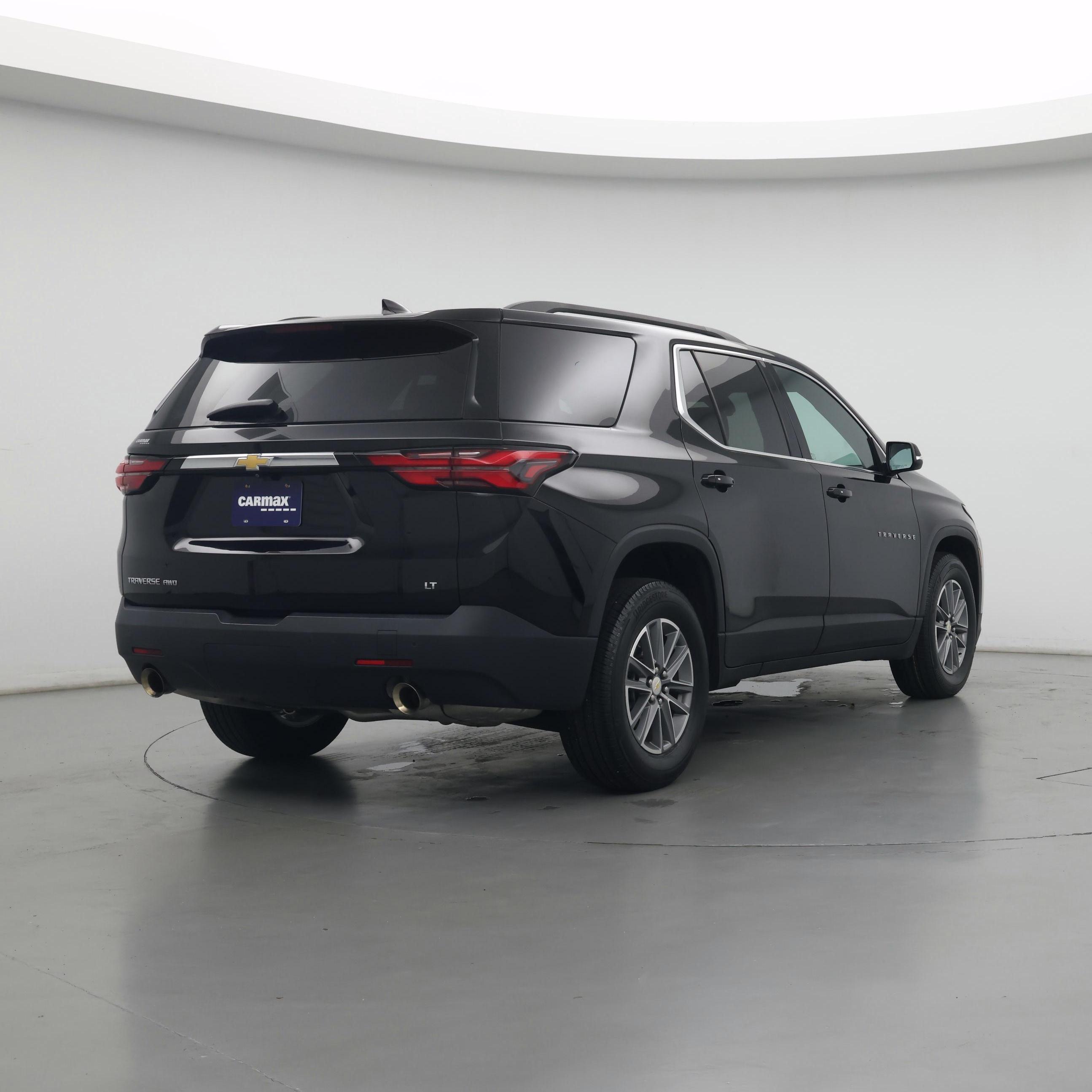 Thumbnail: 2022 Chevrolet Traverse - 8