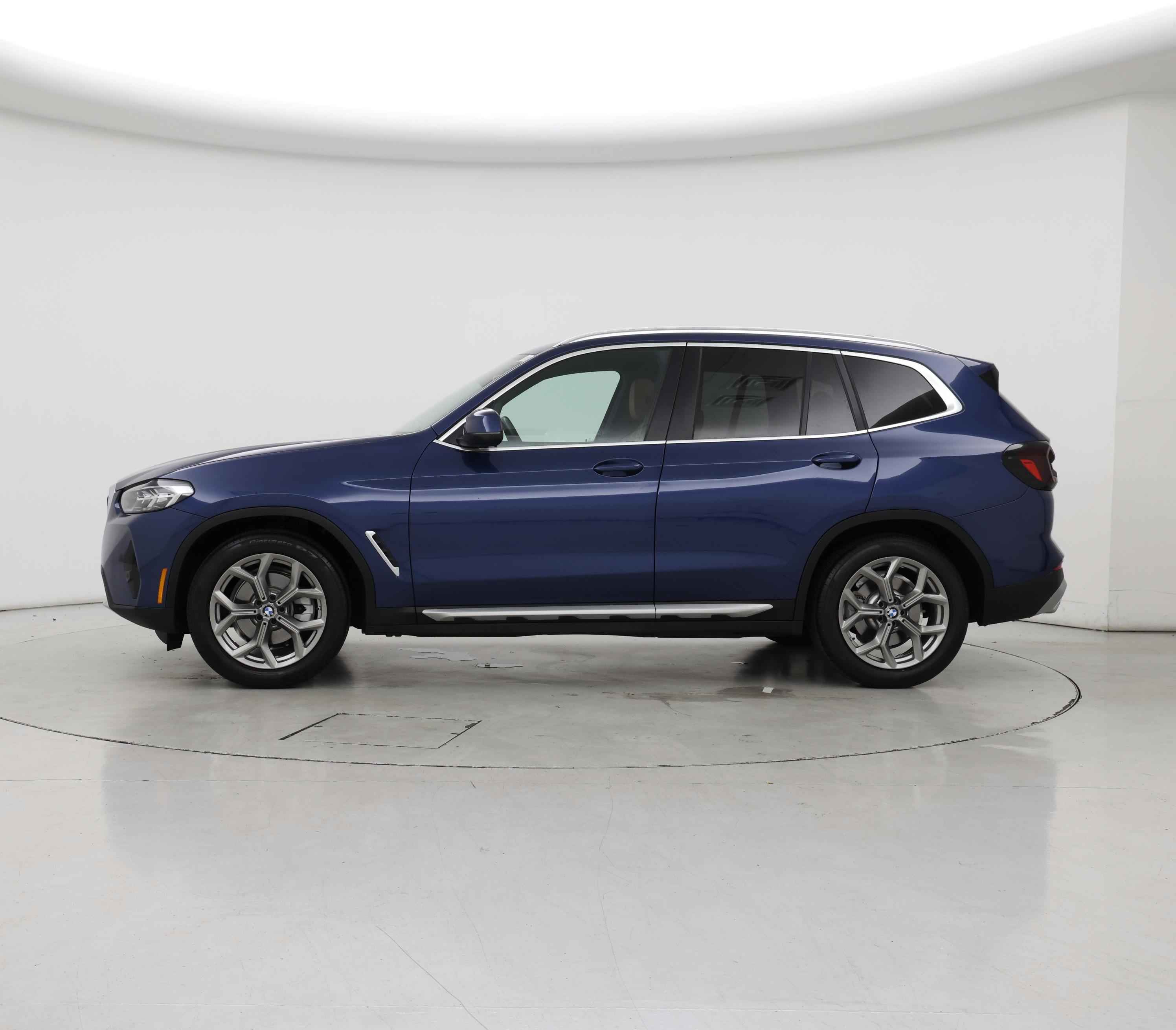Thumbnail: 2023 BMW X3 - 3