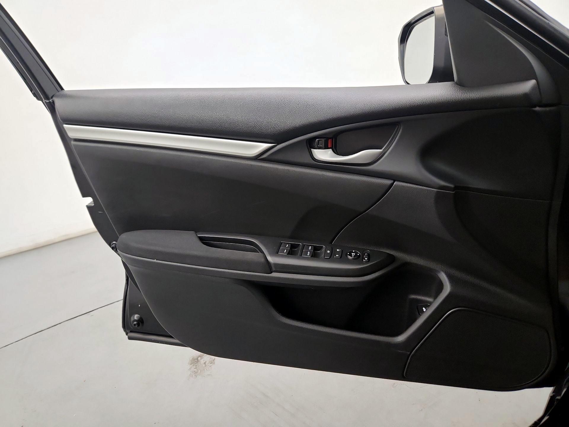 Thumbnail: 2020 Honda Civic - 12