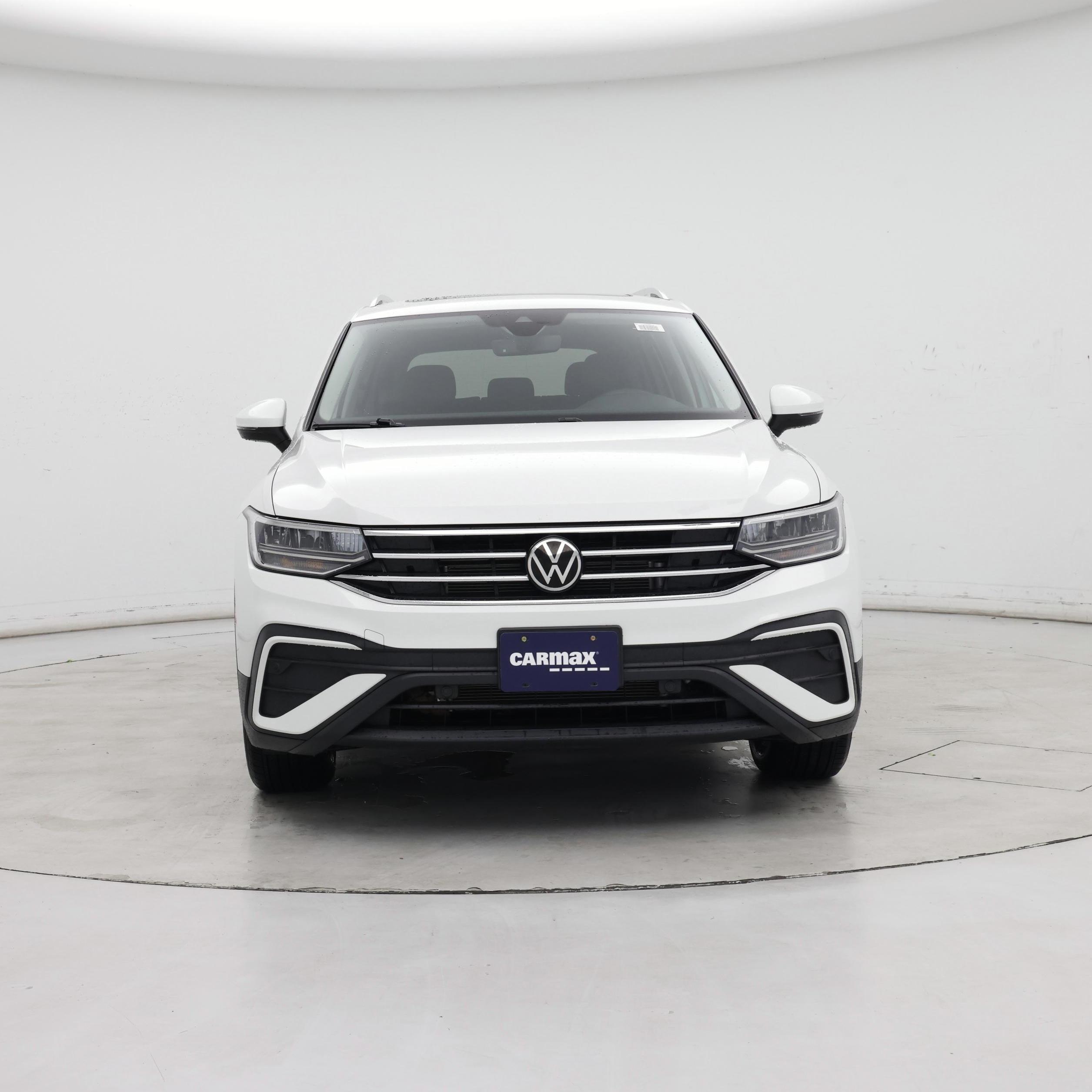 Thumbnail: 2022 Volkswagen Tiguan - 5