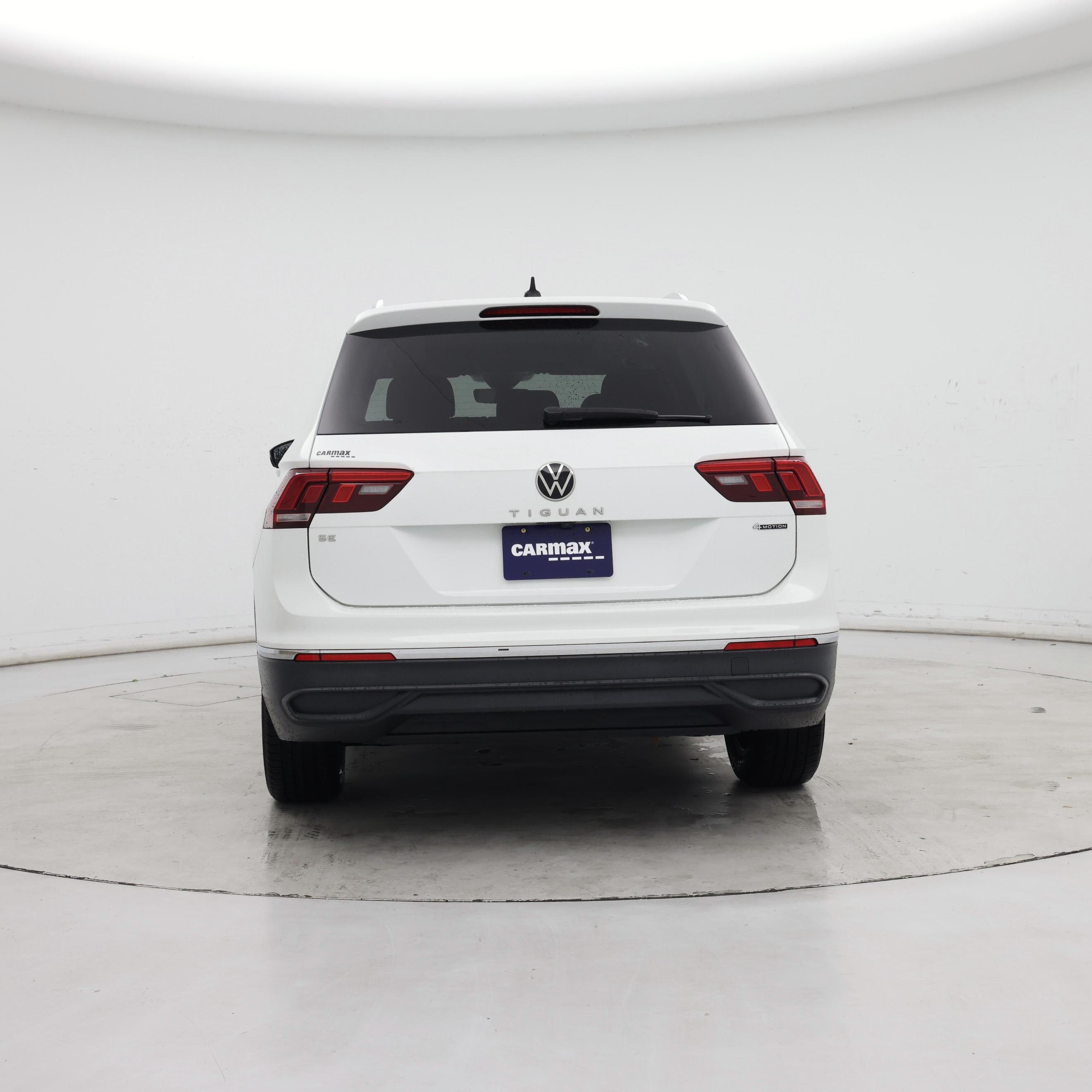 Thumbnail: 2022 Volkswagen Tiguan - 6